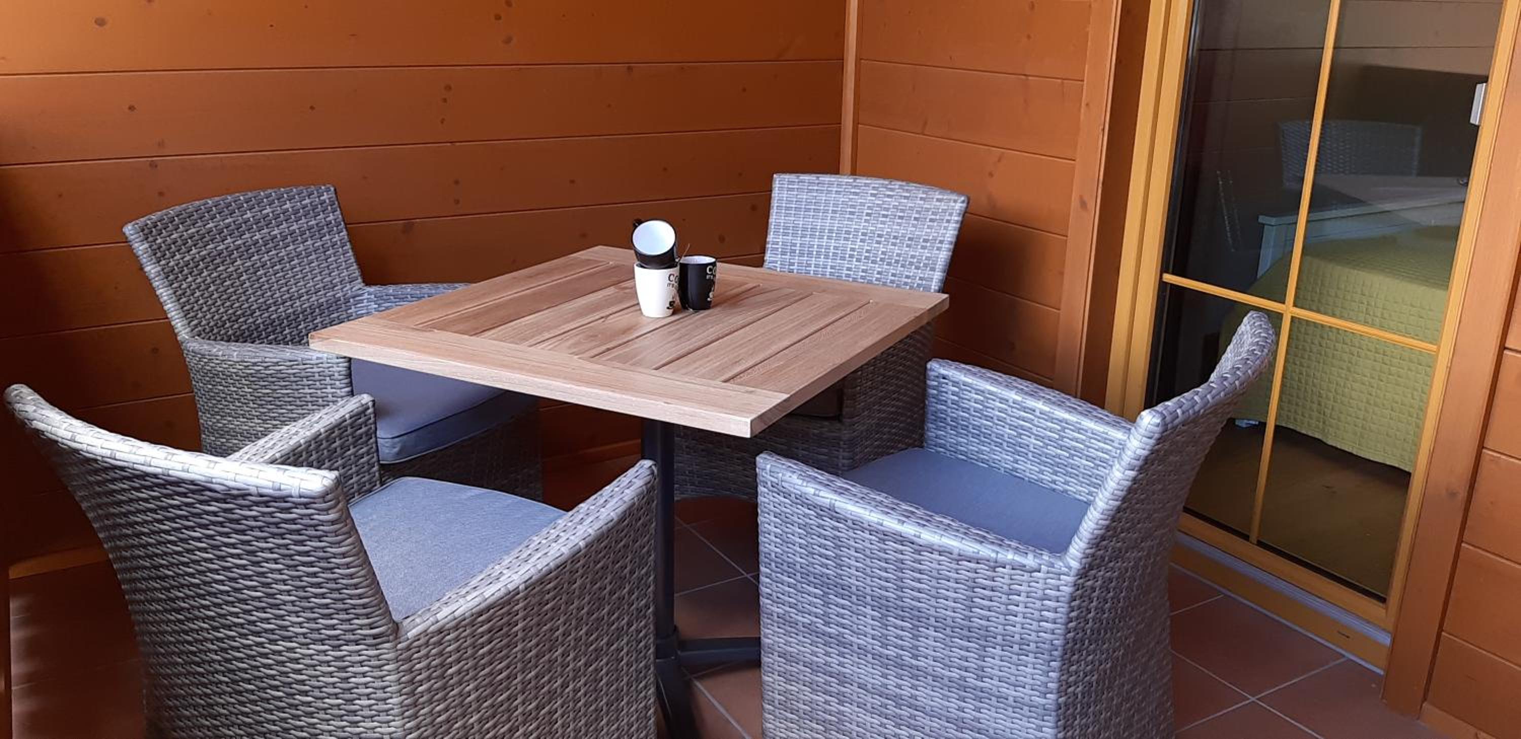 FeWo KITZ - Ski-to-door Apartment