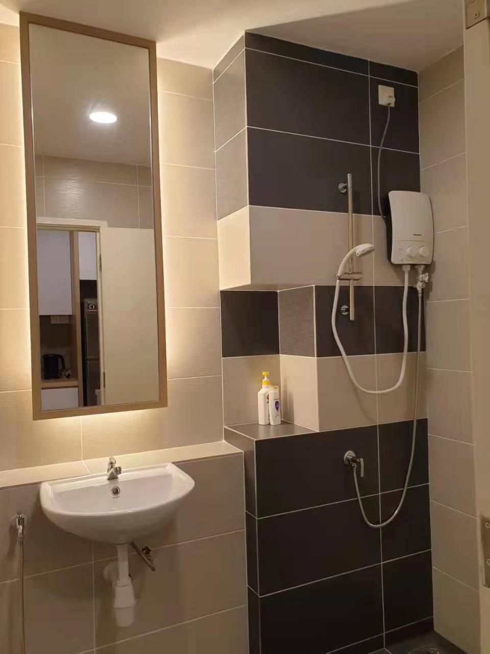 Studio Homestay@Austin Regency JB