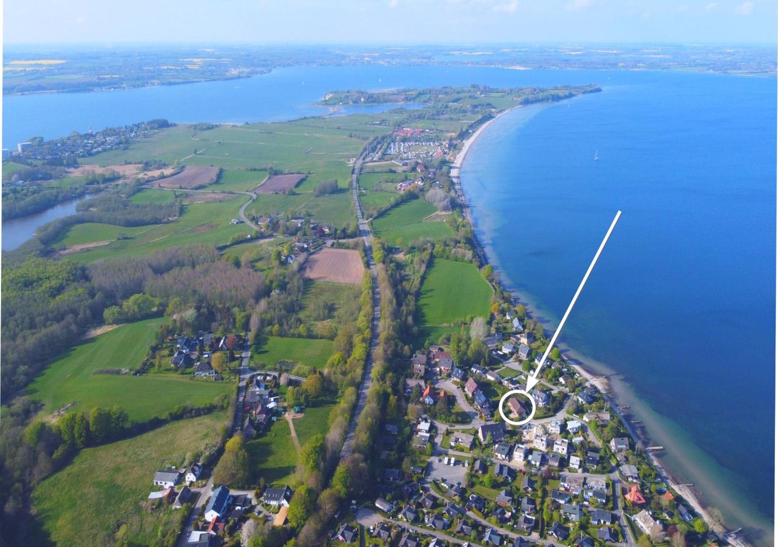Seeblick II - gemütliche 60qm - ganzes Haus - 50m zum Naturstrand - mit Terrasse und großem Garten