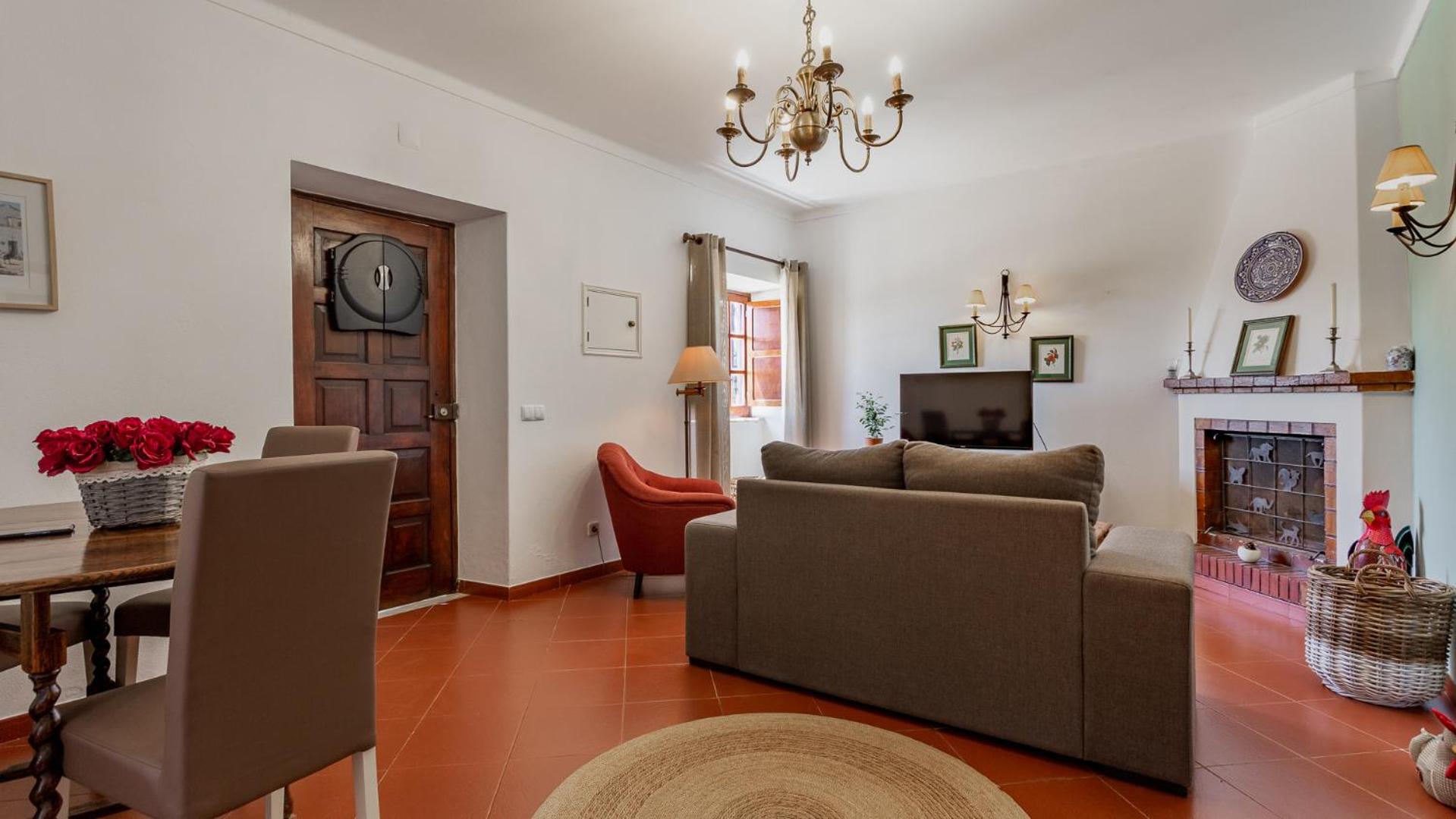 Cozy Algarve Home with Vineyard View Near Beaches view 5