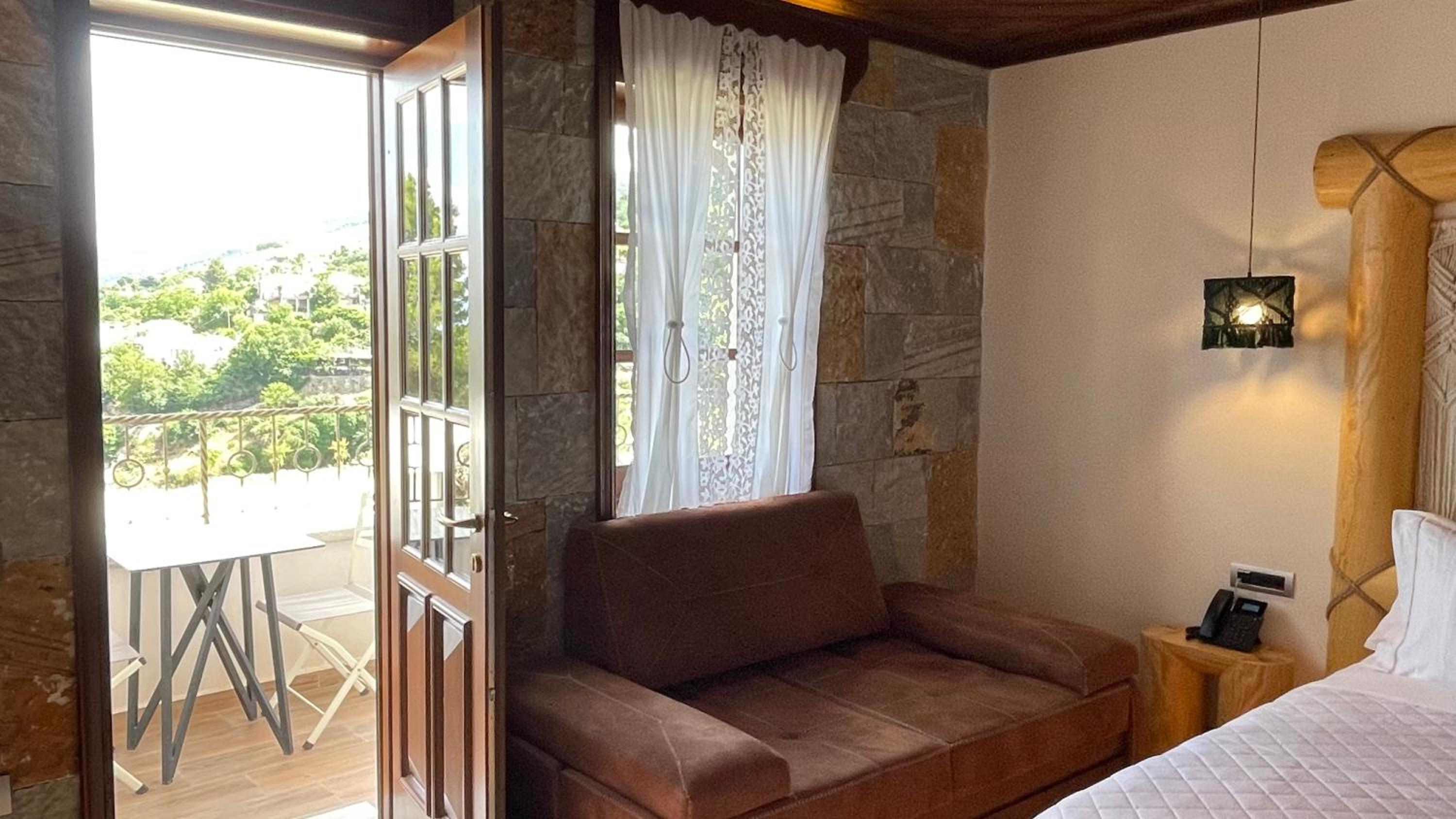 KERCULLA Resort
