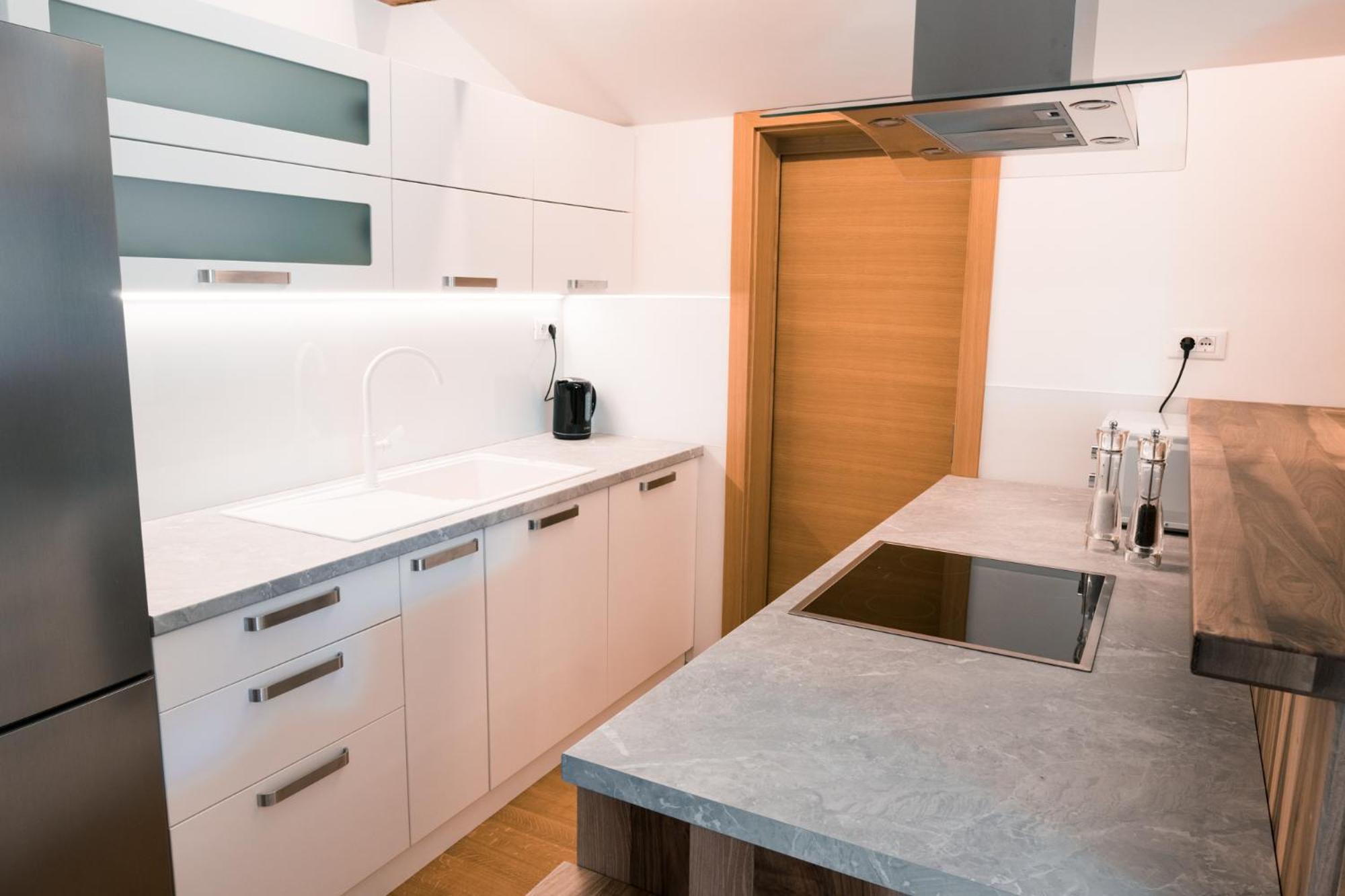 Apartma Tale view 2