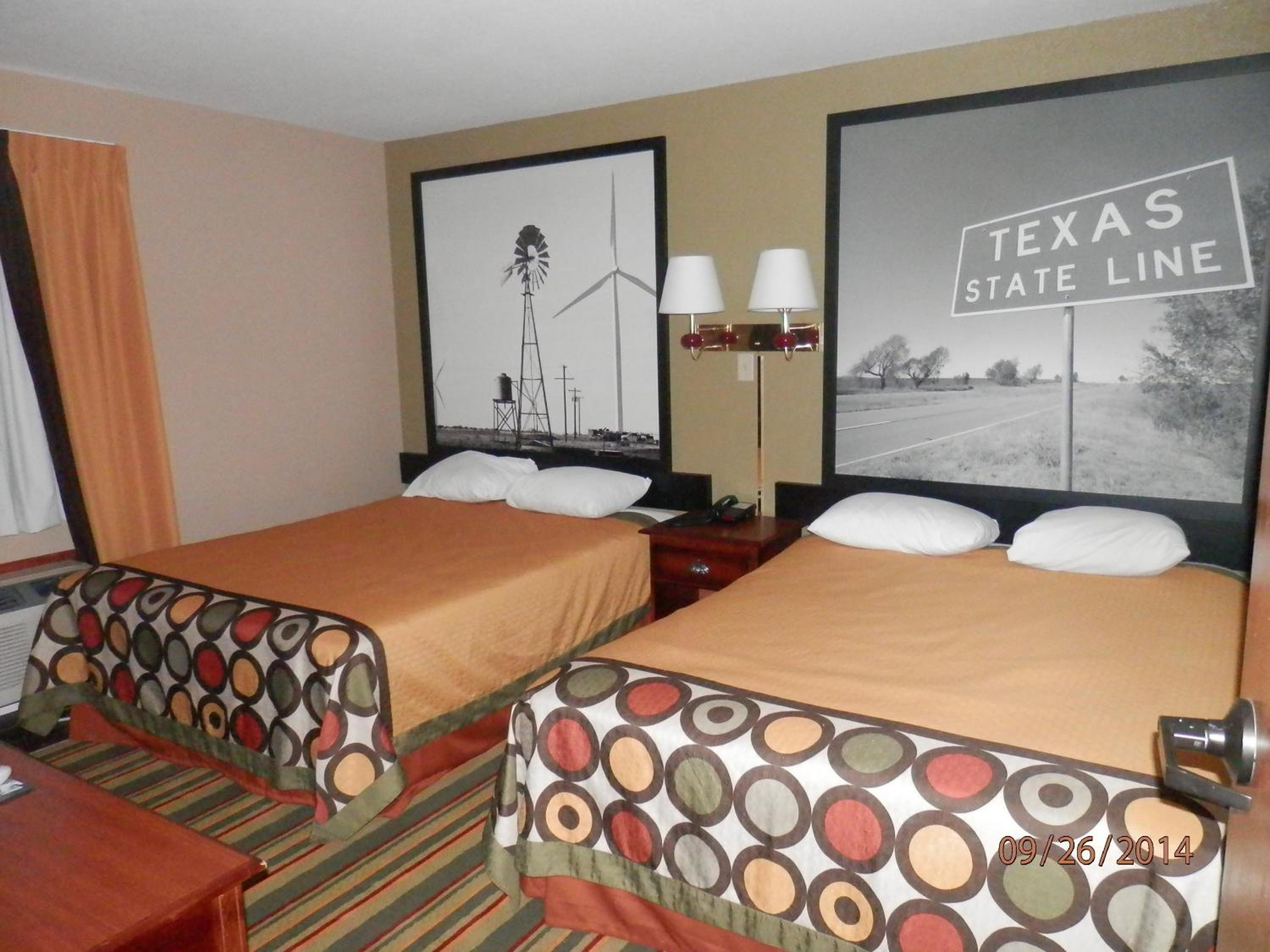 Childress Vacations - Super 8 by Wyndham Childress - Property Image 9