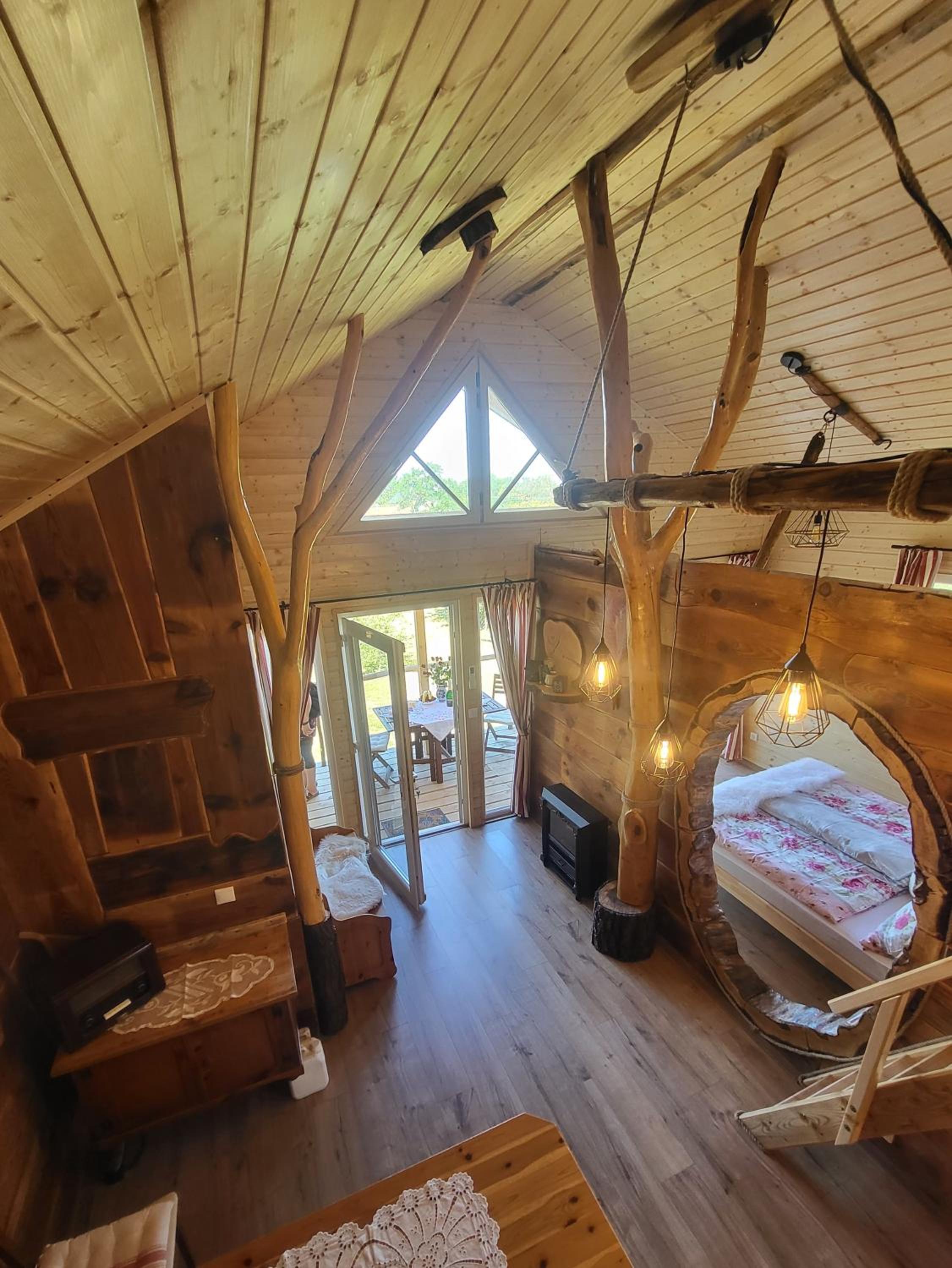 EHM Baumhaus Chalet nahe Therme & Natur