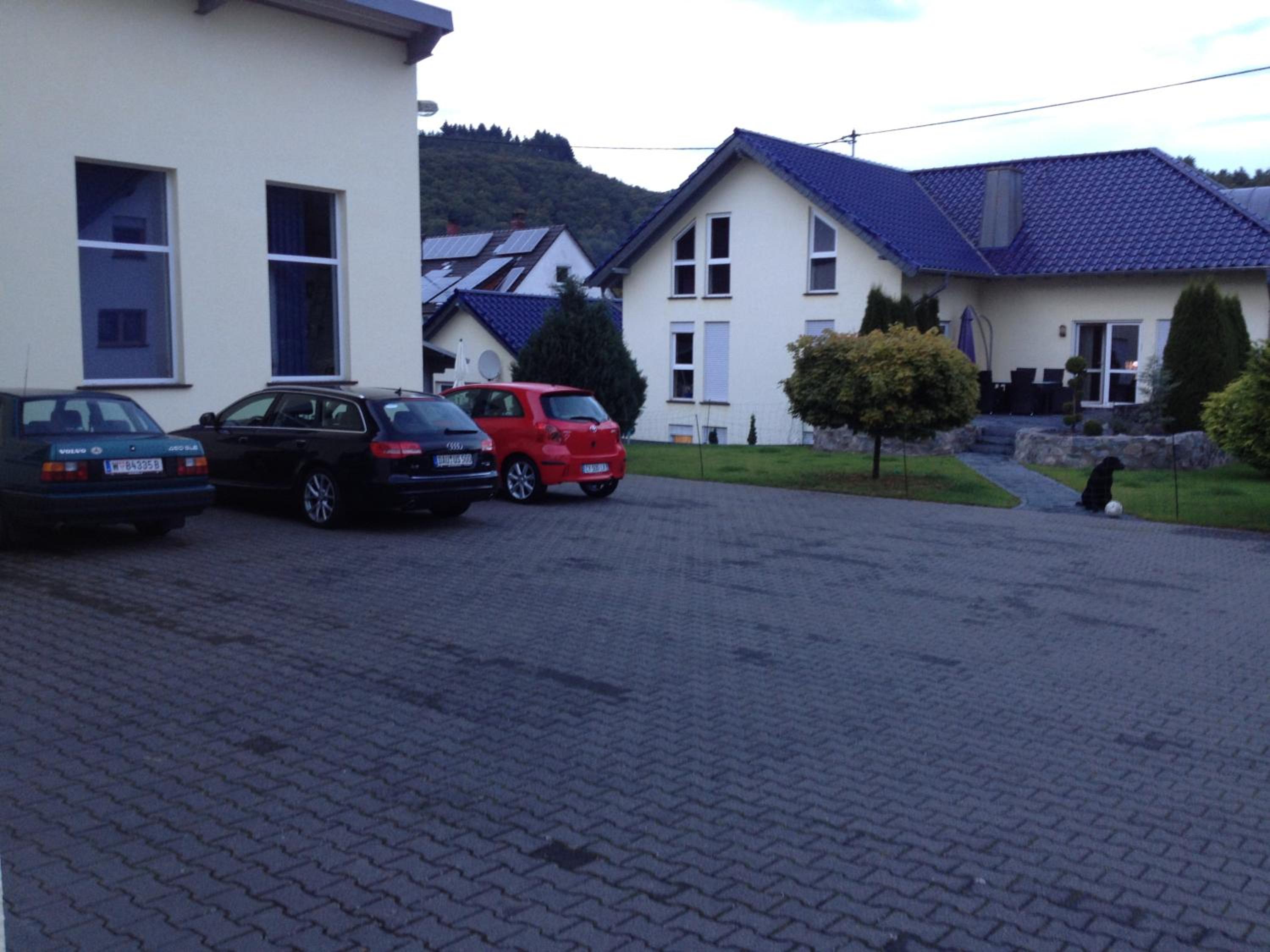 Photo 27