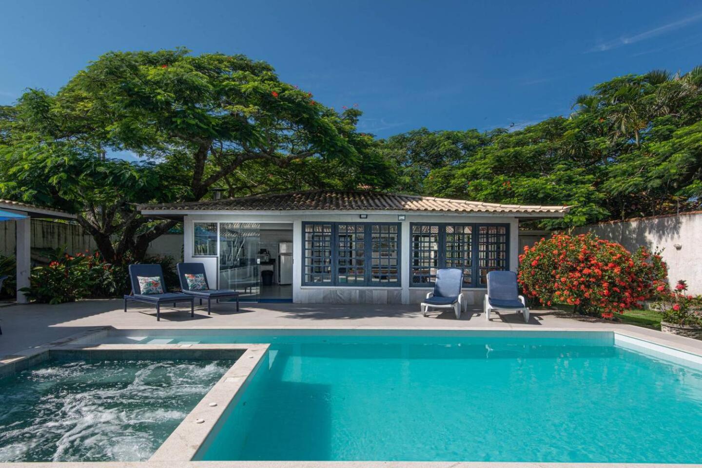 Deliciosa casa em Geribá com hidromassagem e área gourmet
