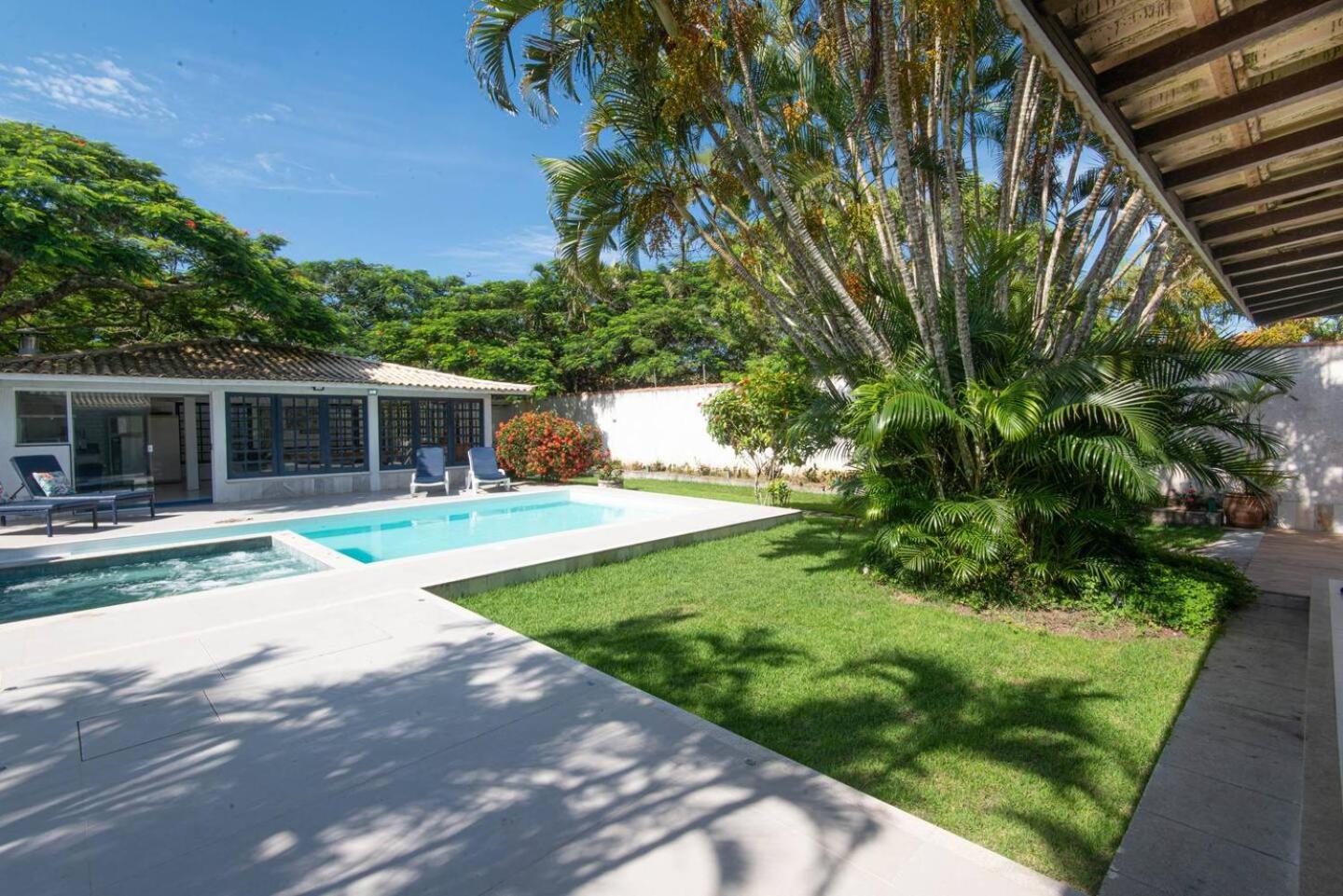 Deliciosa casa em Geribá com hidromassagem e área gourmet