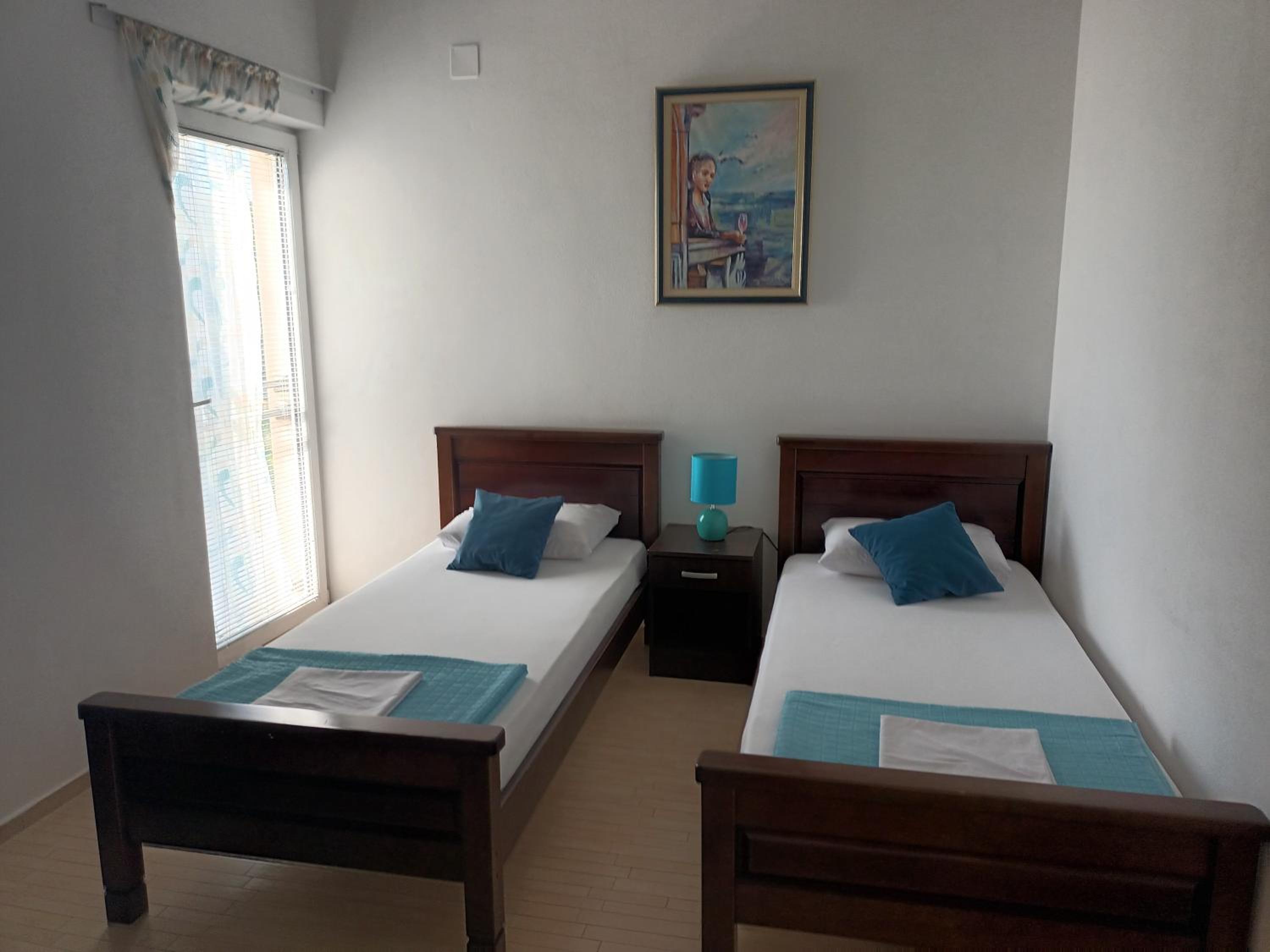 Lustica-Apartment Dora2 view 4