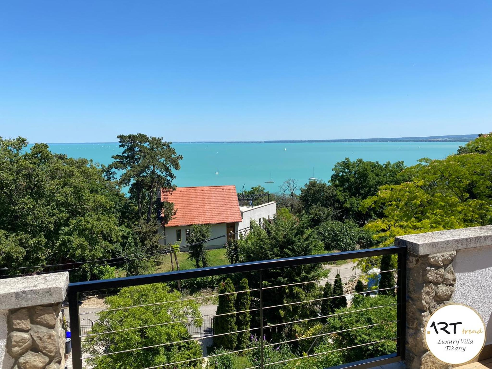 ARTtrend Luxury Villa view 4