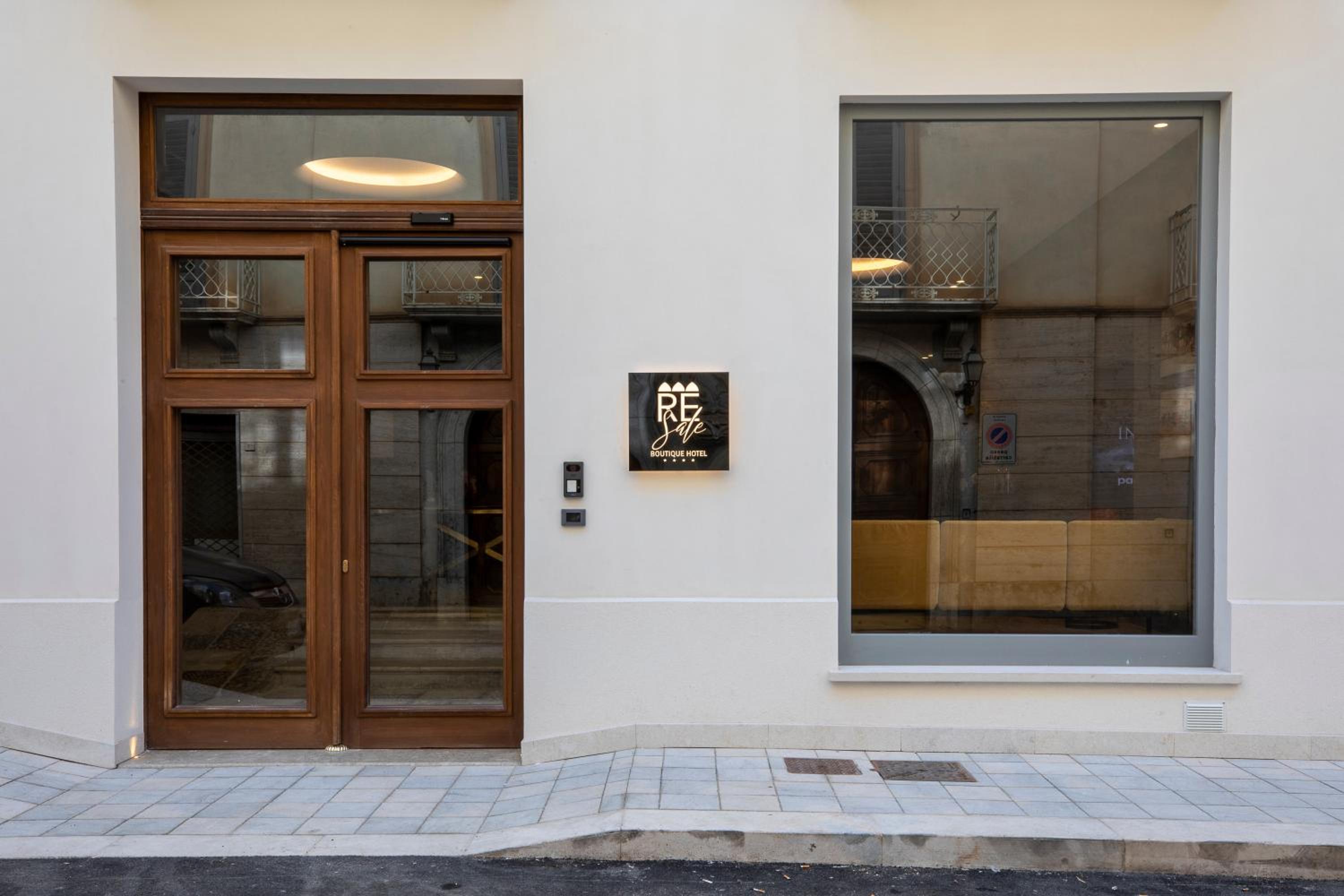 Hotel Re Sale Boutique Hotel - Image 1