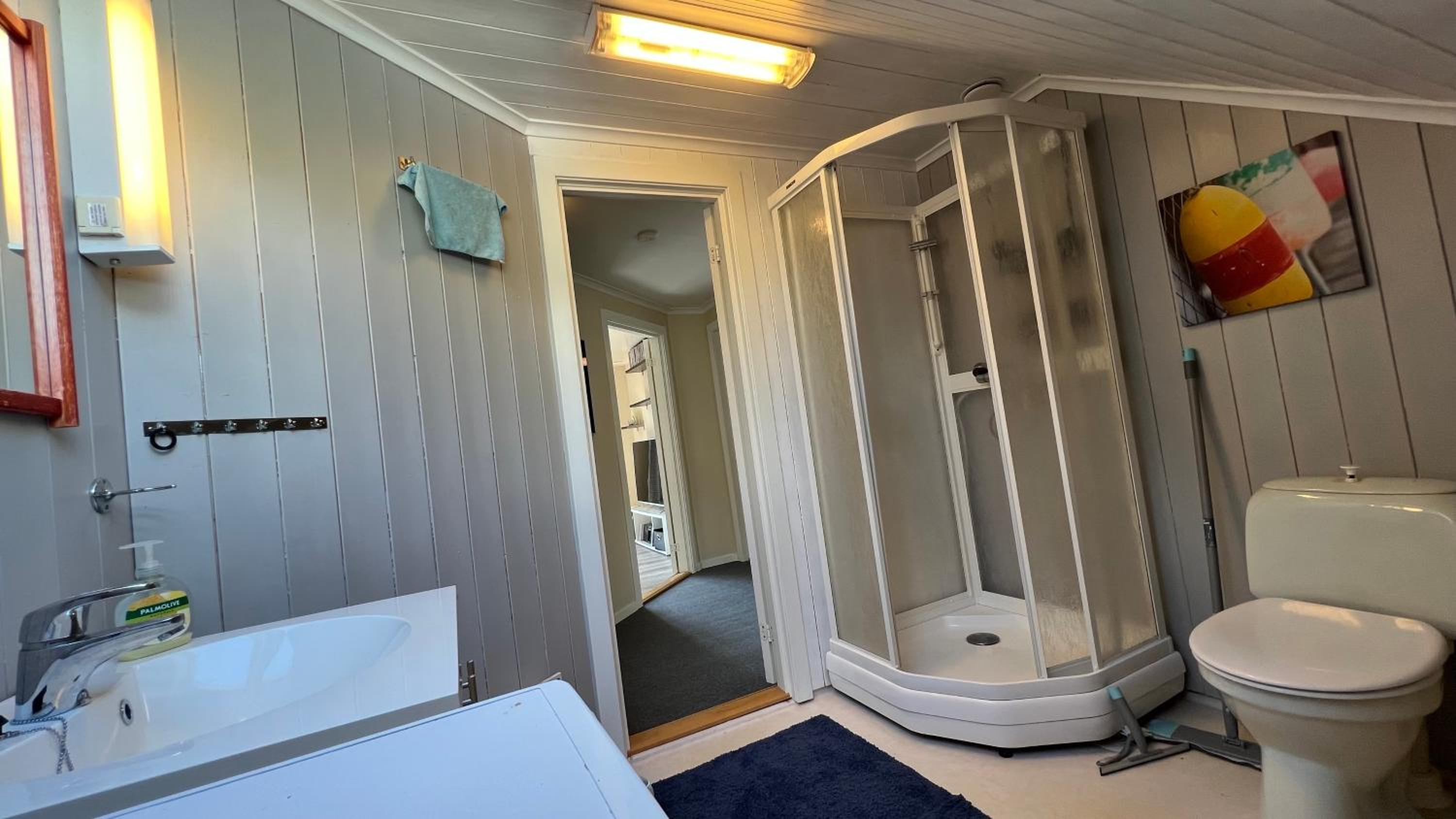 Sentral leilighet i 3. etg. Sørvendt med utsikt view 2