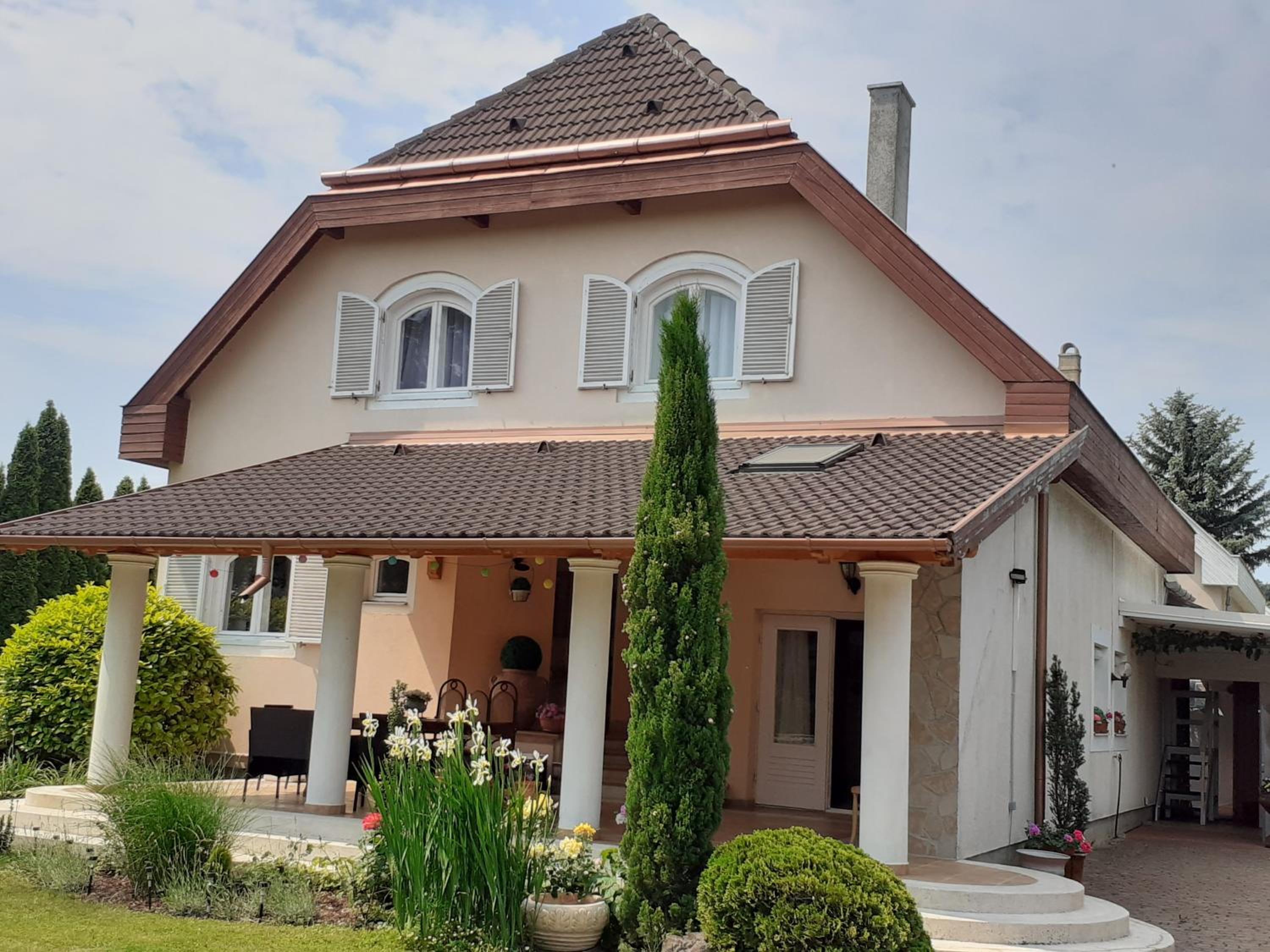 Csopak Mariann Apartman view 2
