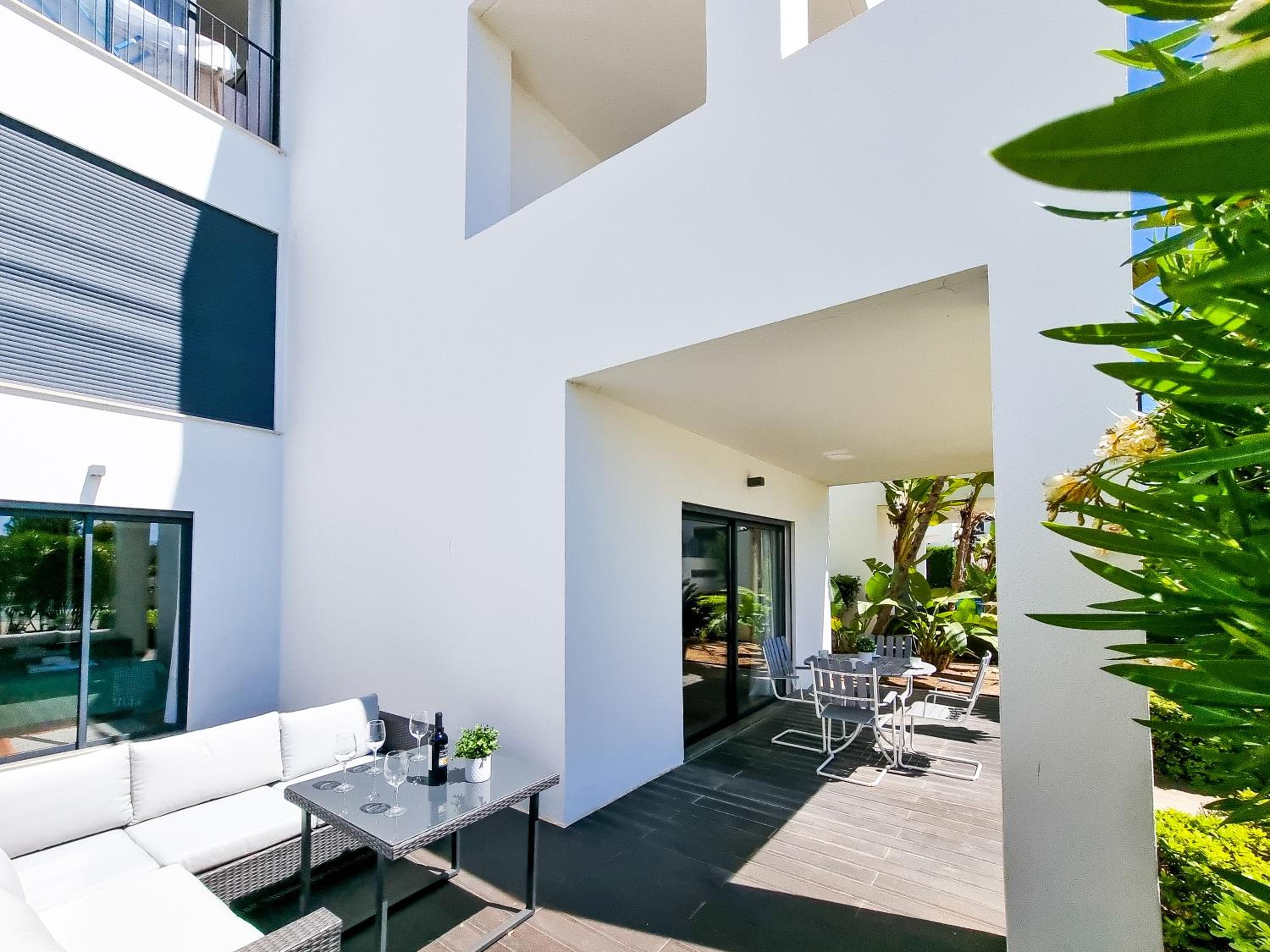 FLH Vilamoura Villa Rosa Golf Apartment with Pool view 5