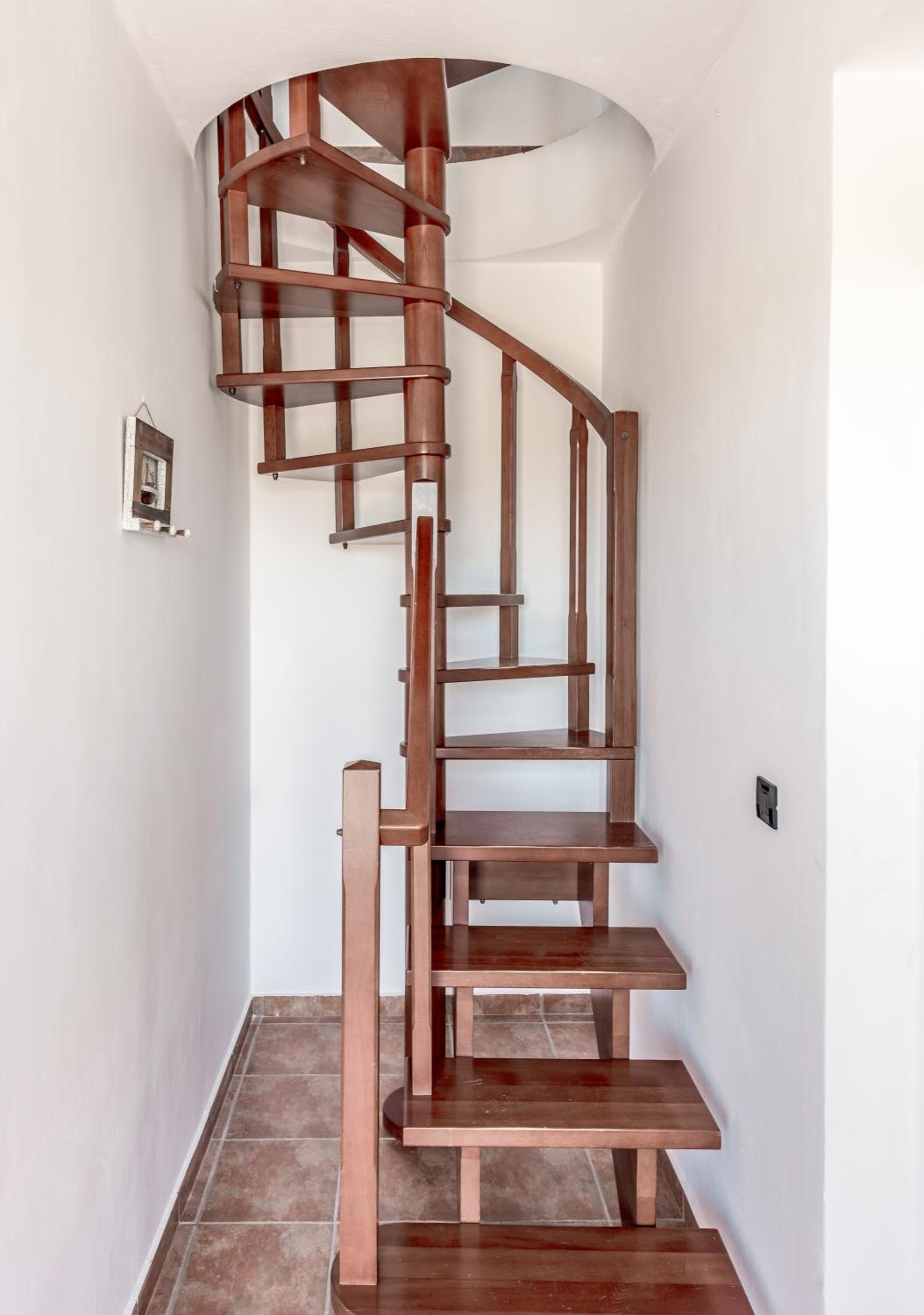 Akitos Maisonette
