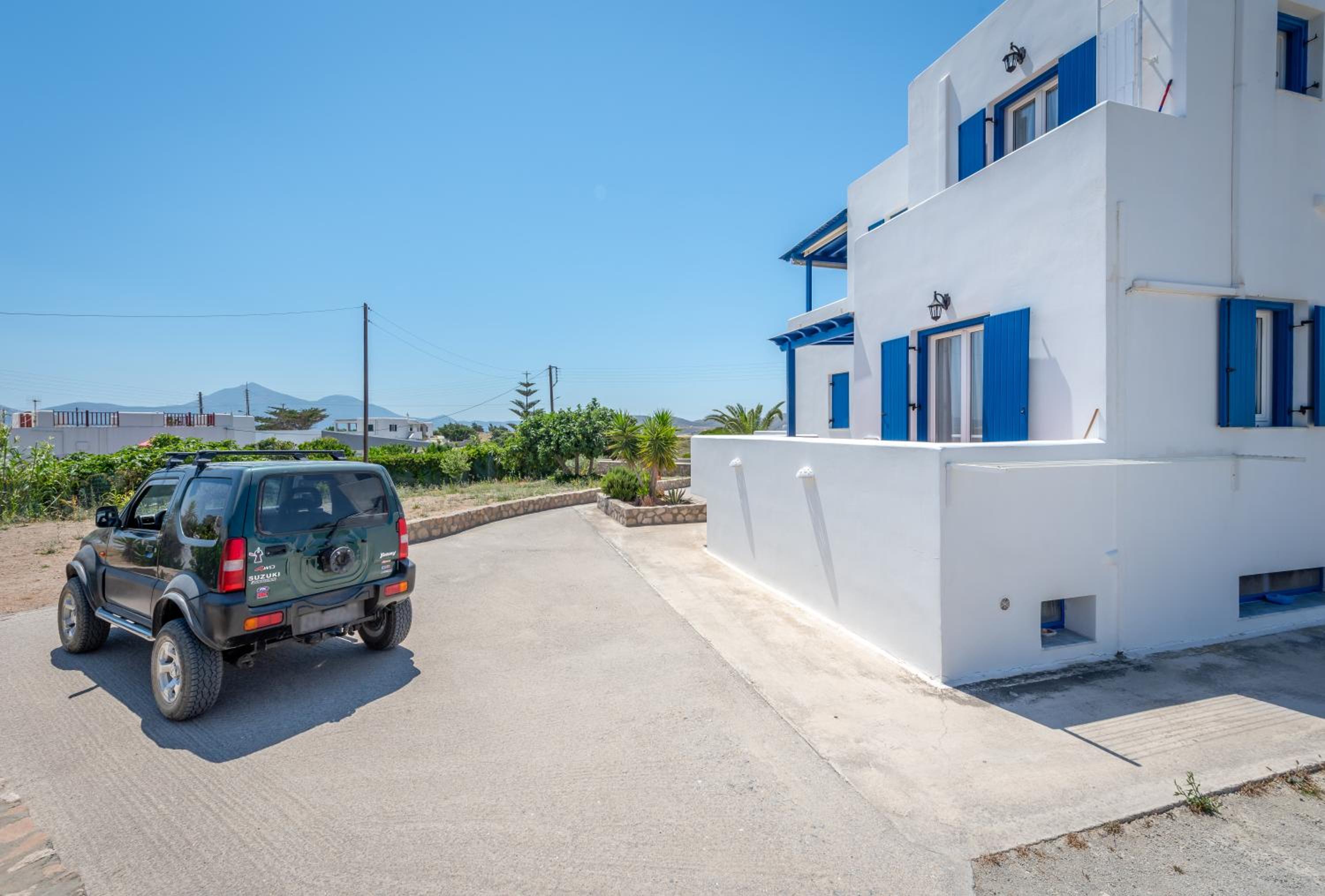 Akitos Maisonette