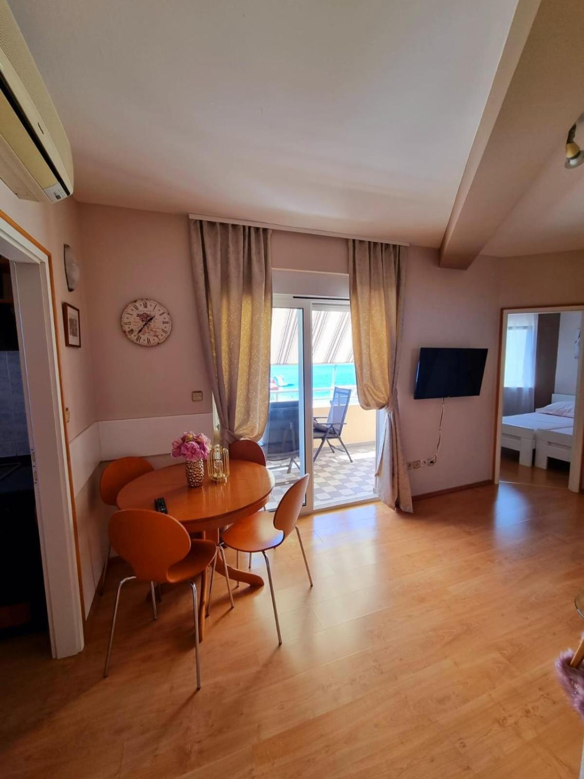 Apartment Iva view 4