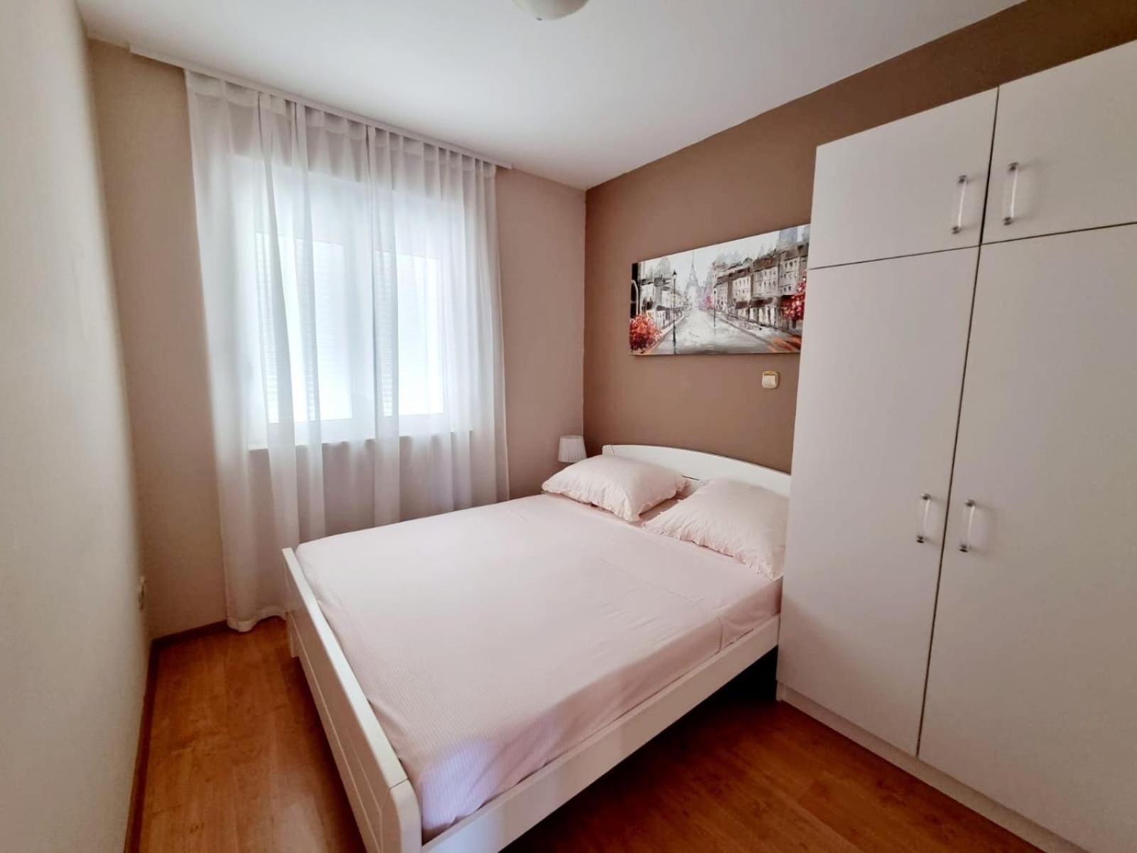 Apartment Iva view 3