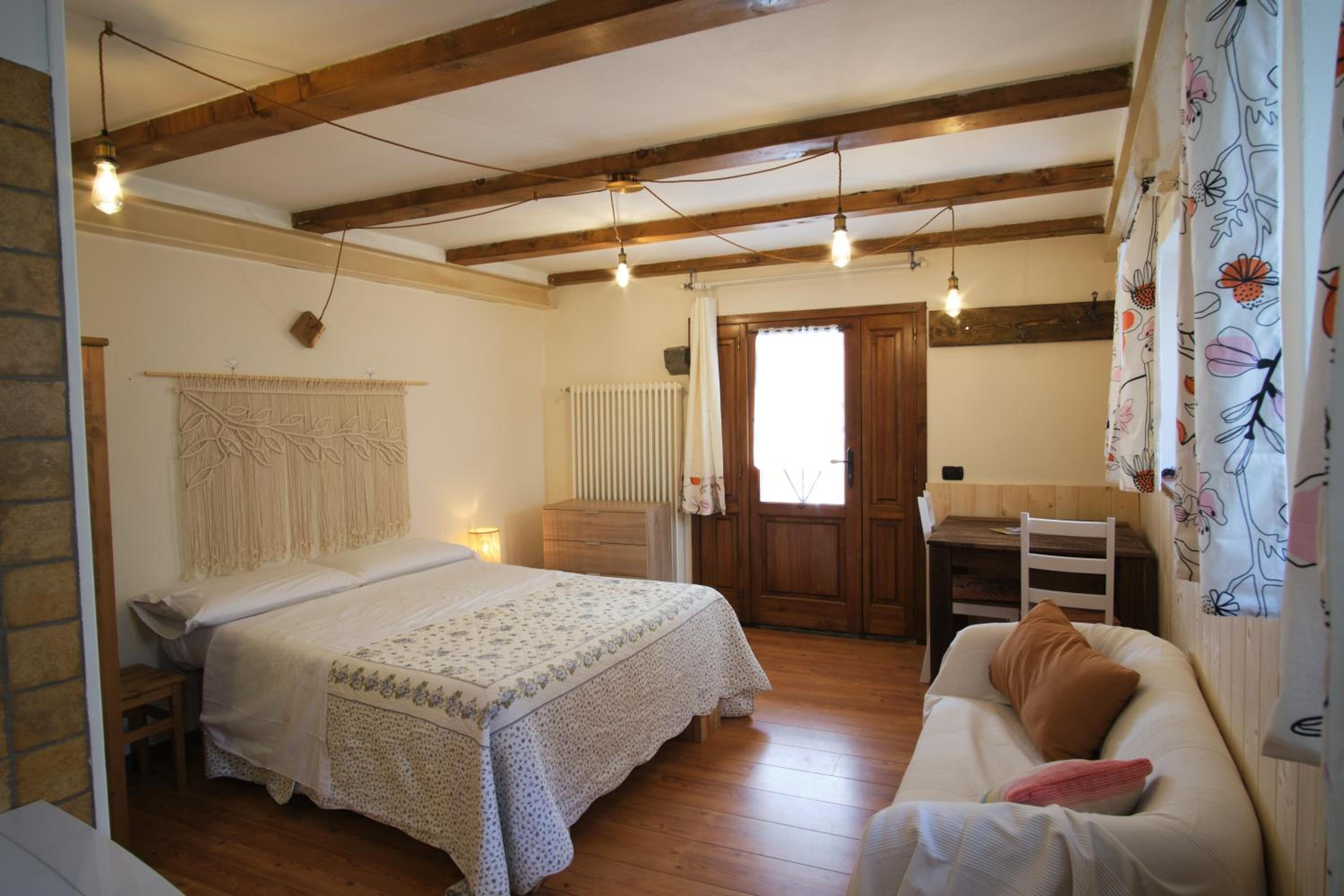 Casa Tomà