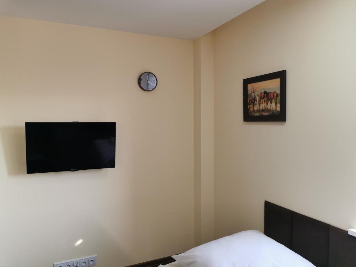 APARTAMENTY RETRO DE LUX KROSNO - Property Image 3