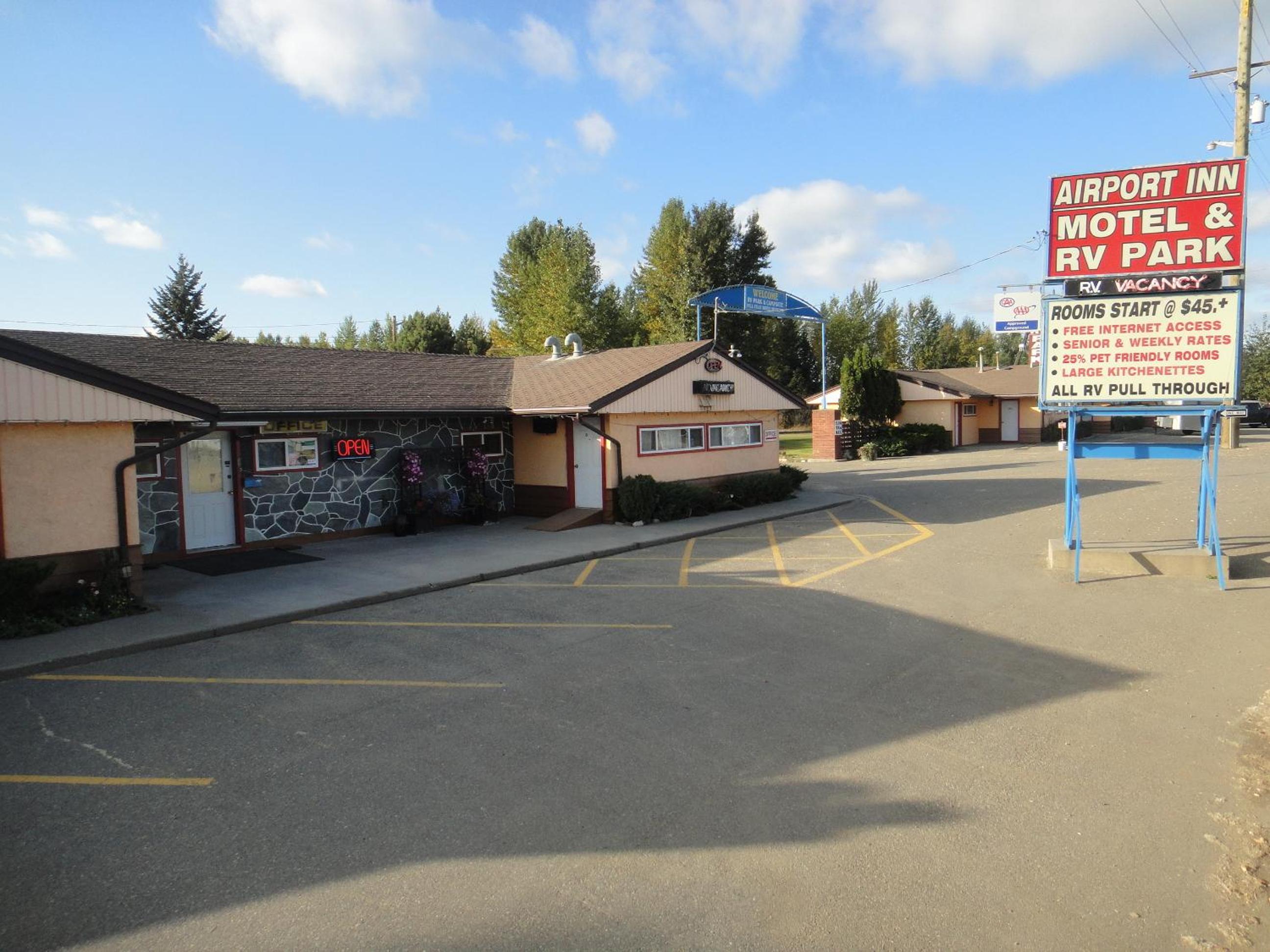 Quesnel Vacations - Airport Inn - Property Image 1