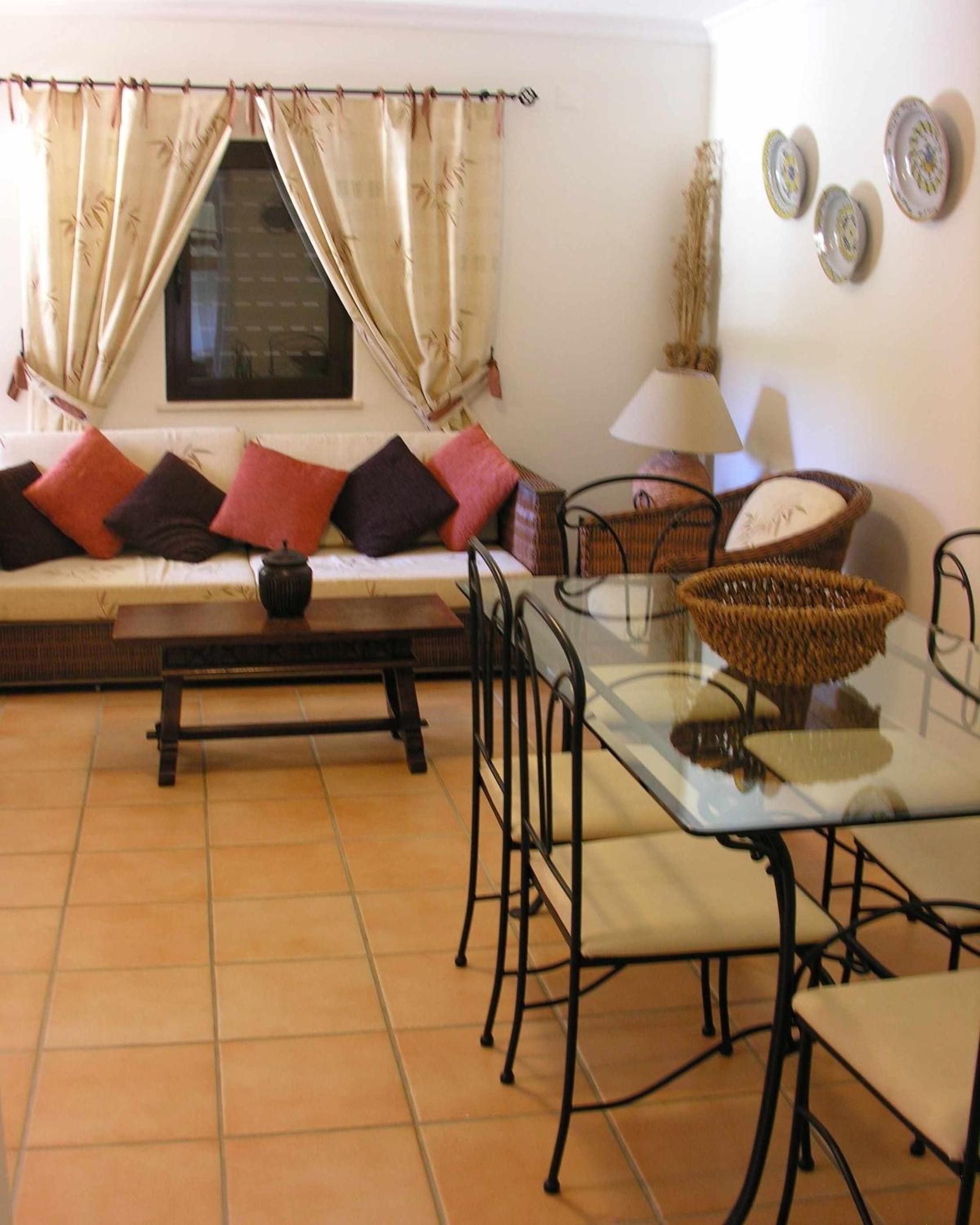 (Retur) Algarve Beach House