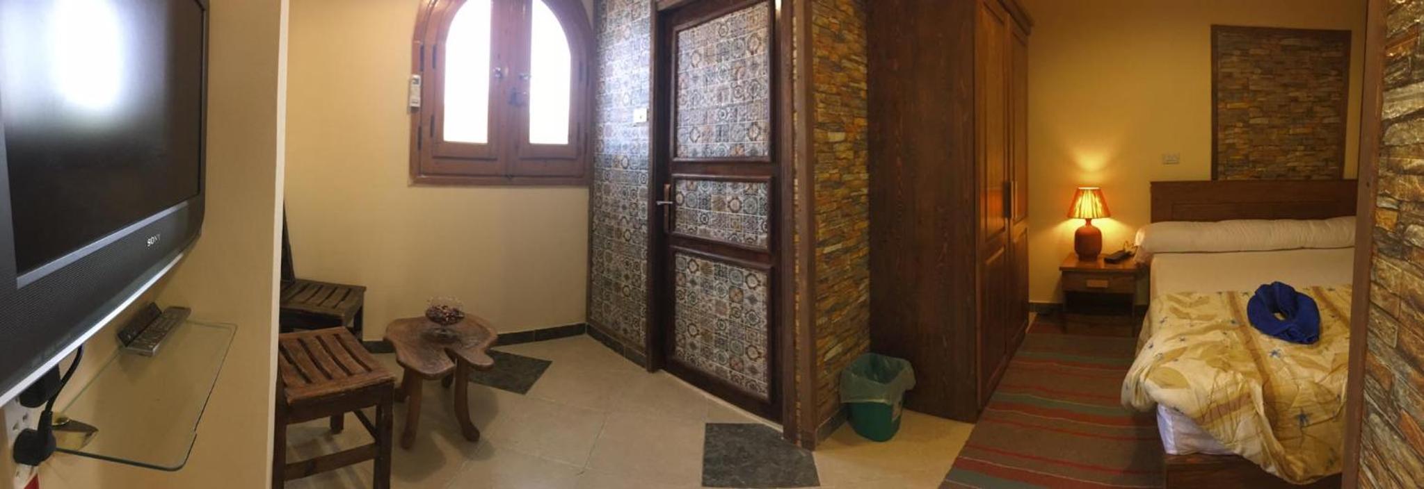 Photo 48