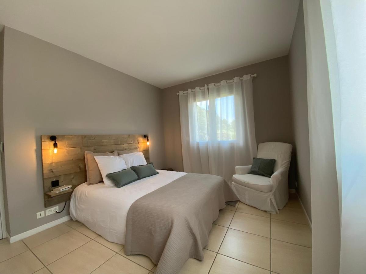 Les Hauts de la Pinede - Villa avec Piscine, Jacuzzi et Boulodrome privatifs - Property Image 7