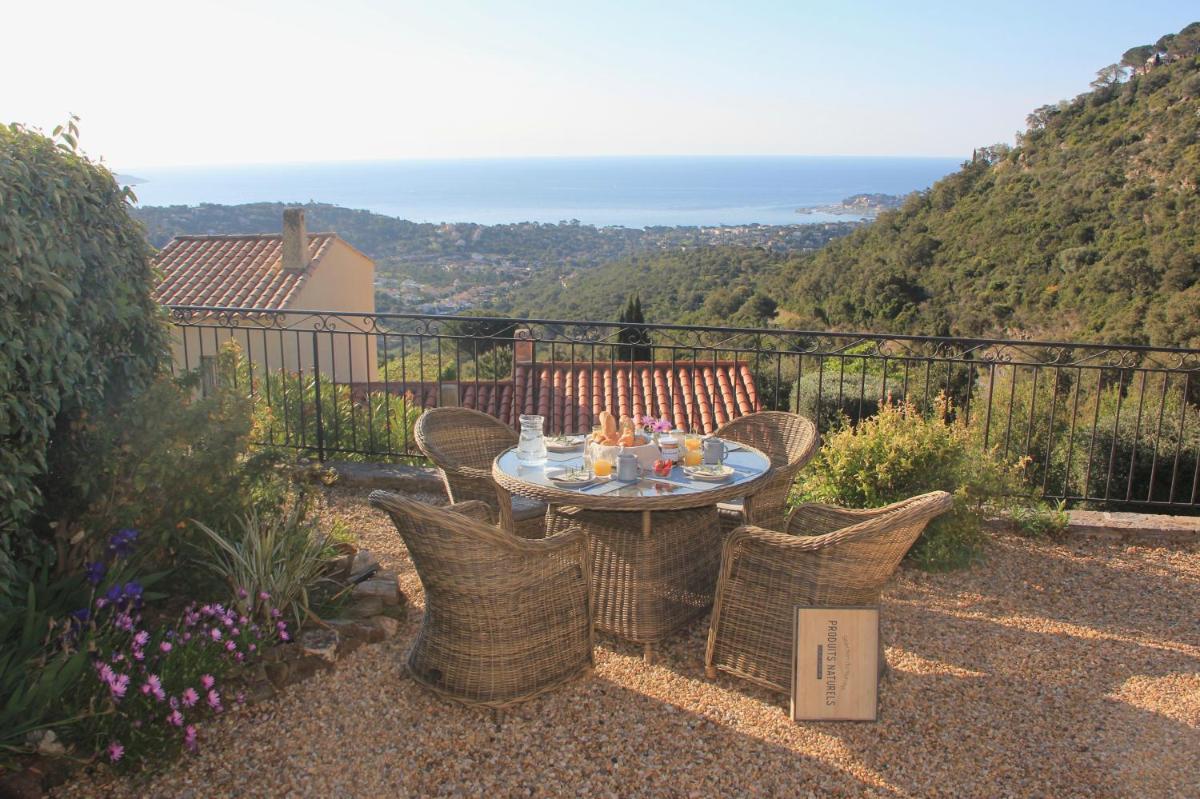 La Villa Cavalaire view 3
