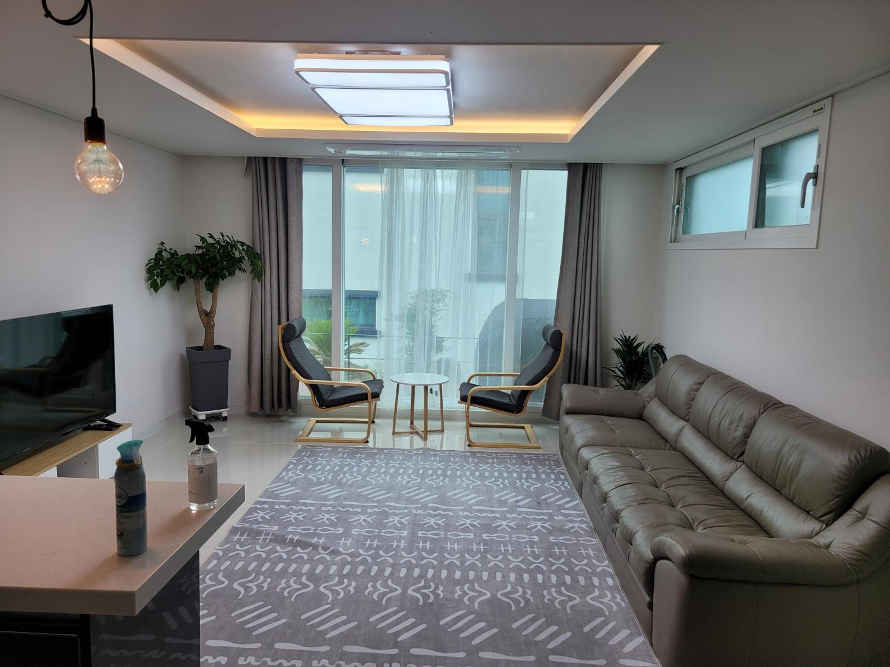 Jeju Vacations - Saeville Stay - Property Image 1