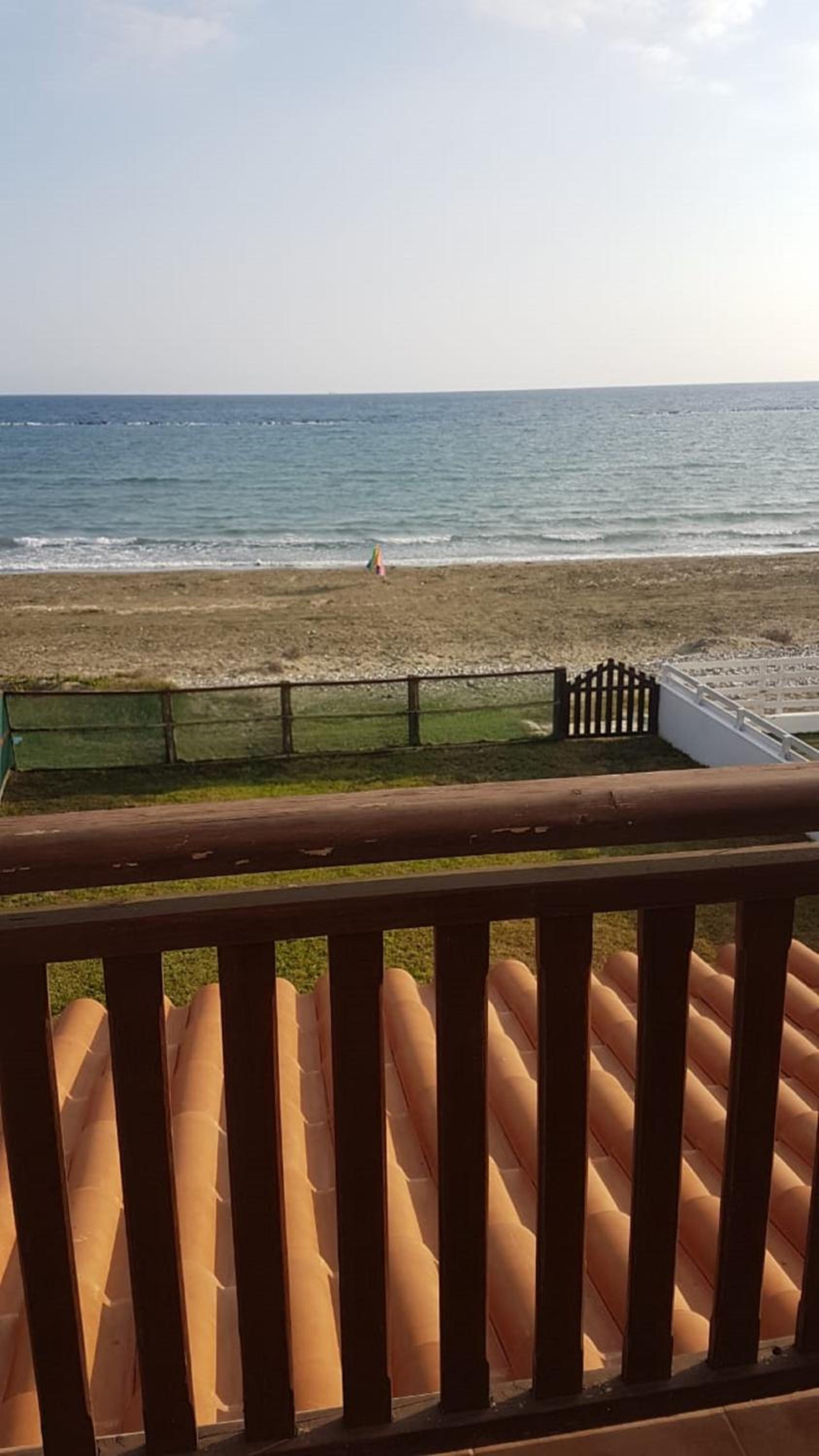 Panorama Beach House, 5 meters to the sea