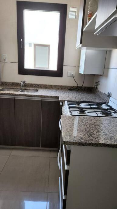 Moderno departamento con garage en centro de Salta
