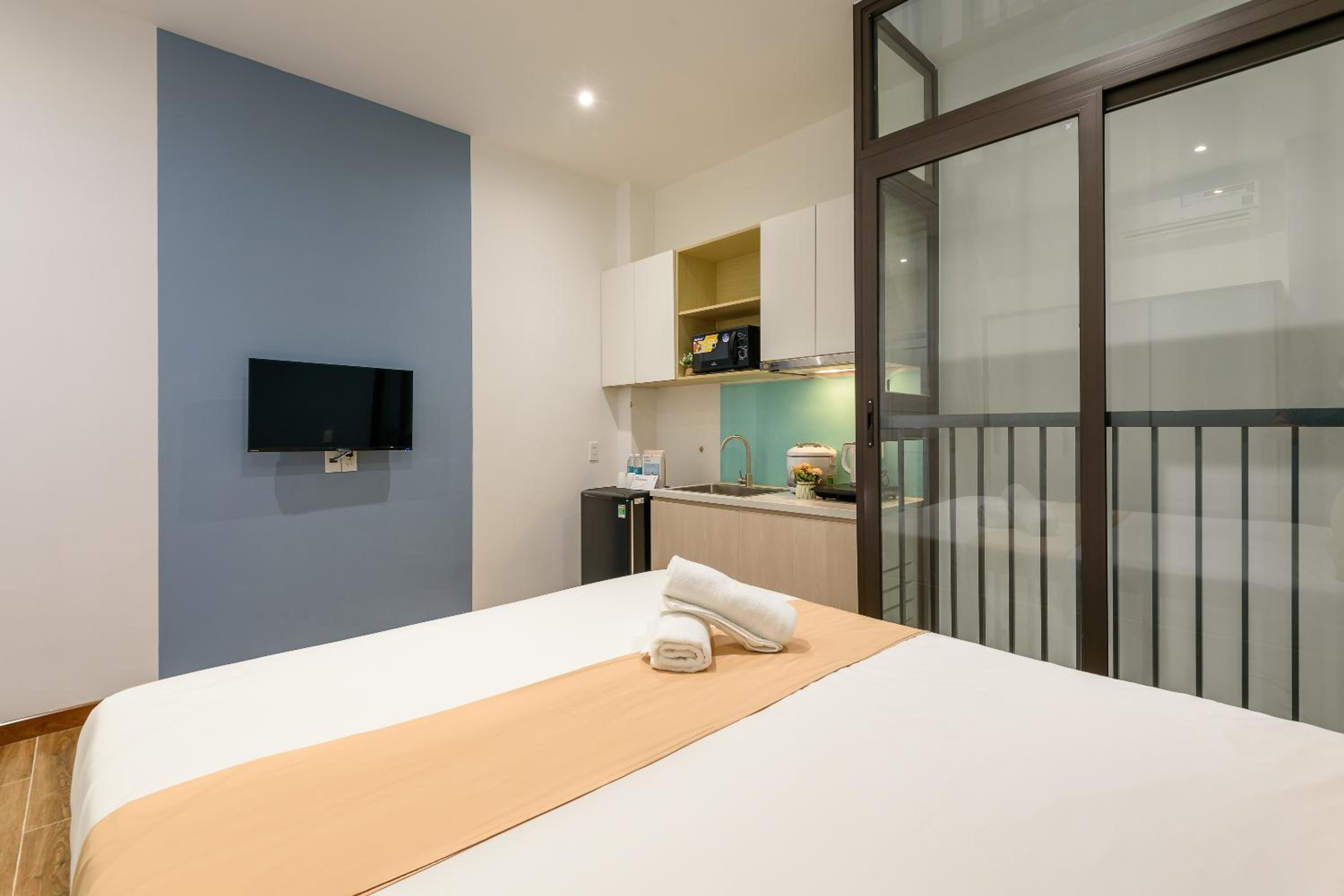 Cozrum Homes - June Corner