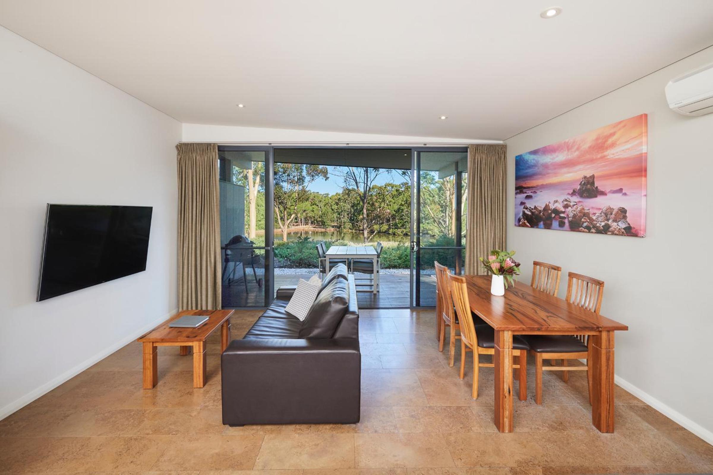 Eight Willows Retreat