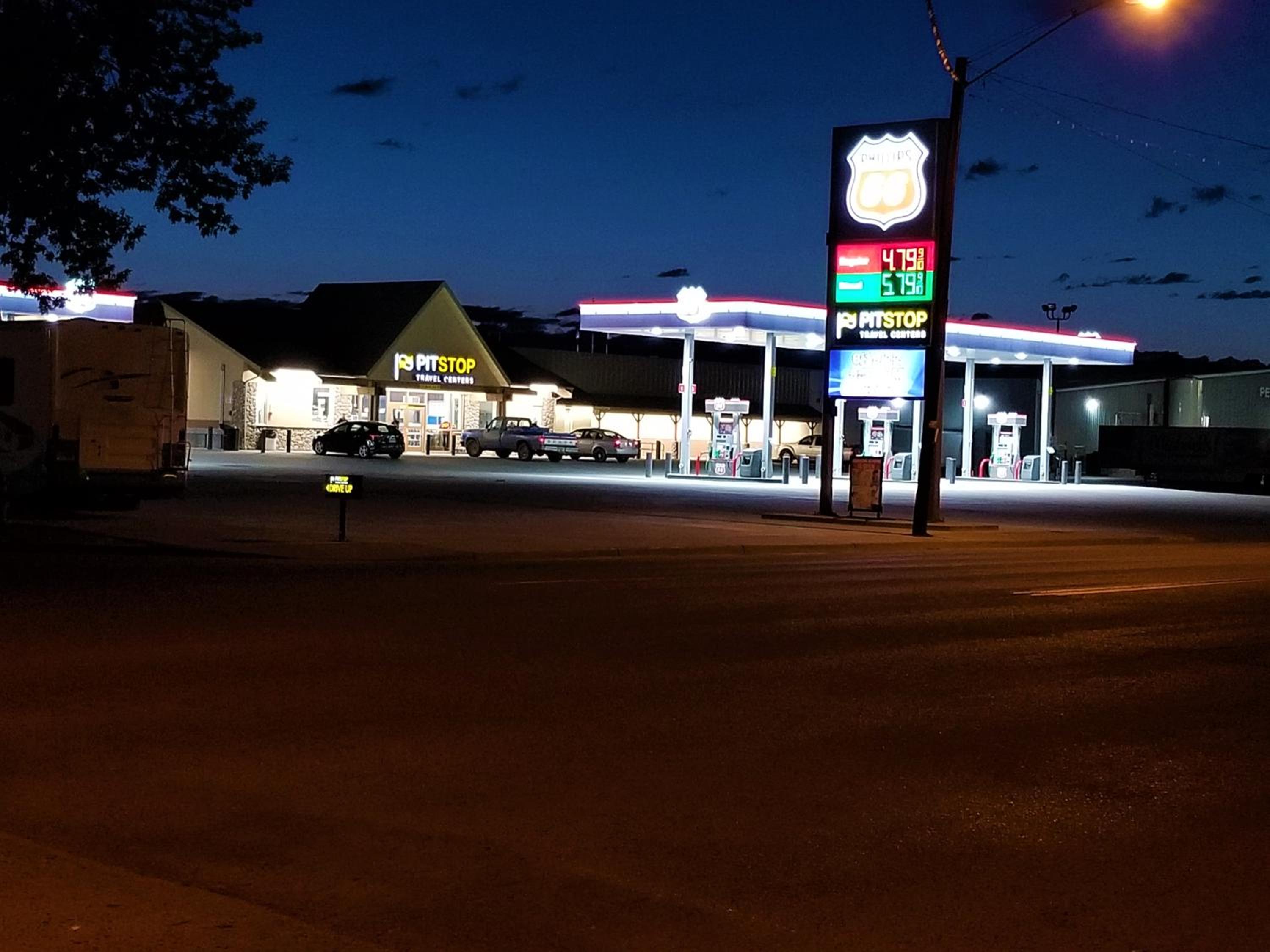 Town House Motor Inn