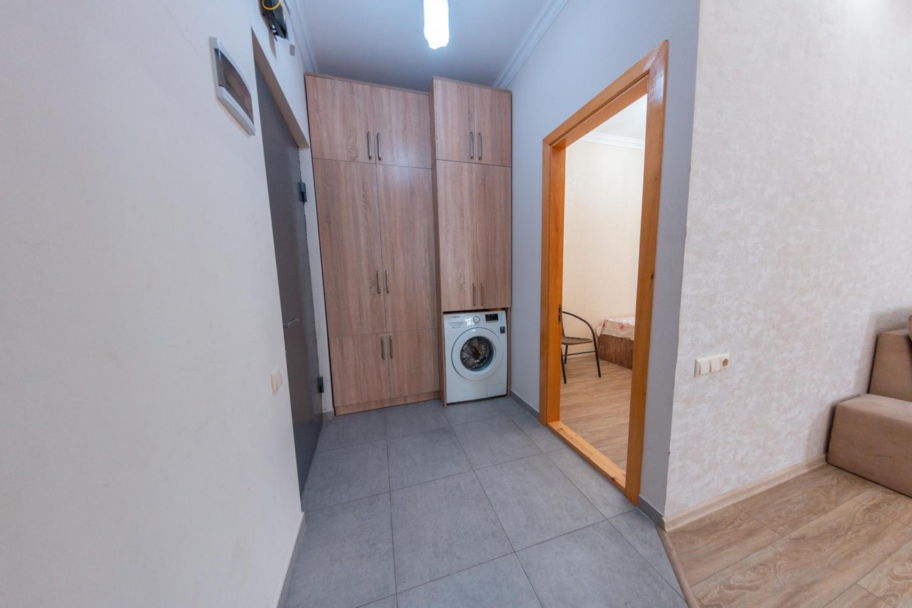 5 Apartment in one Boulding - near Stadium view 2