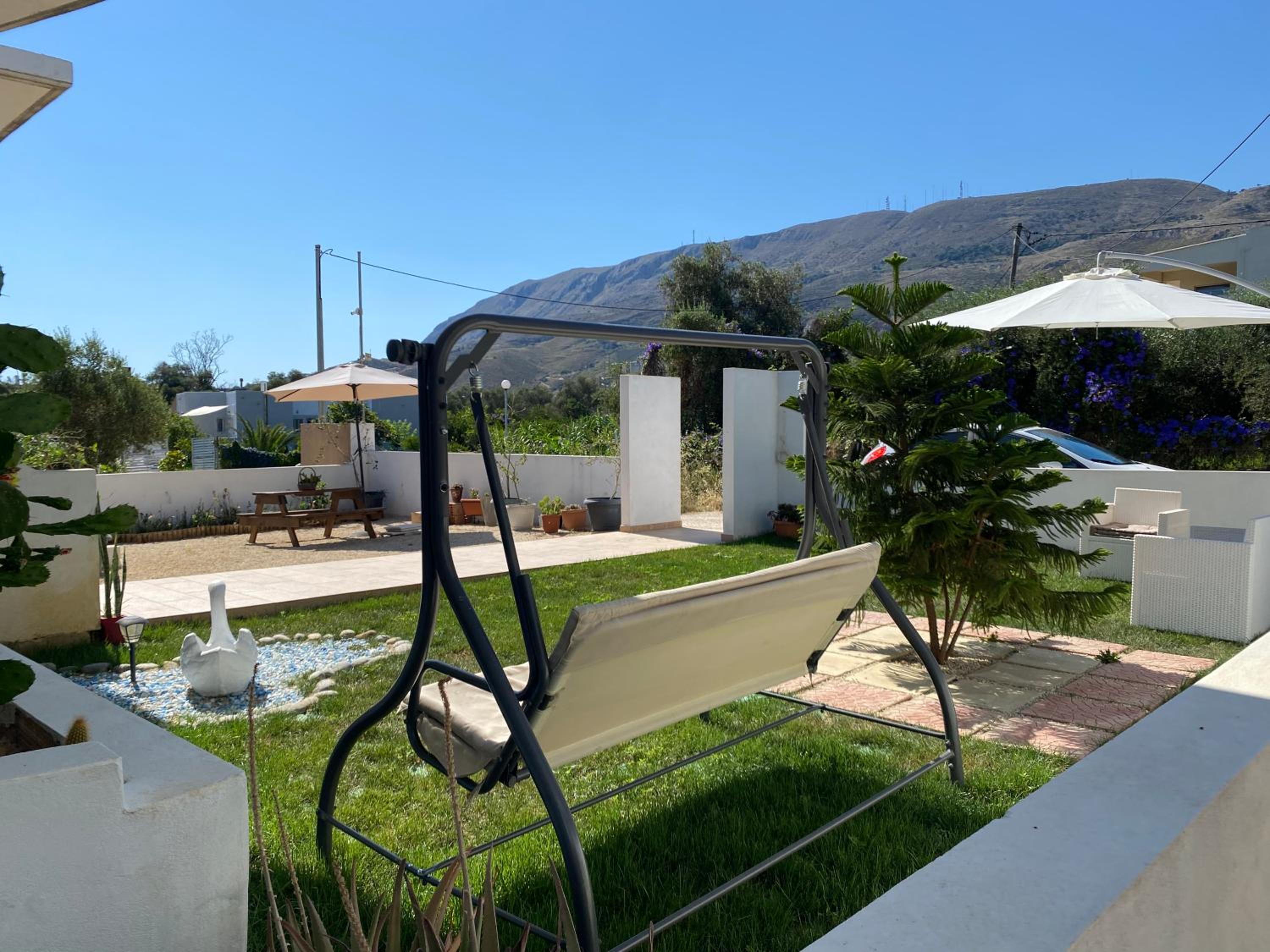 Stellina's new studio 5min from beach view 3
