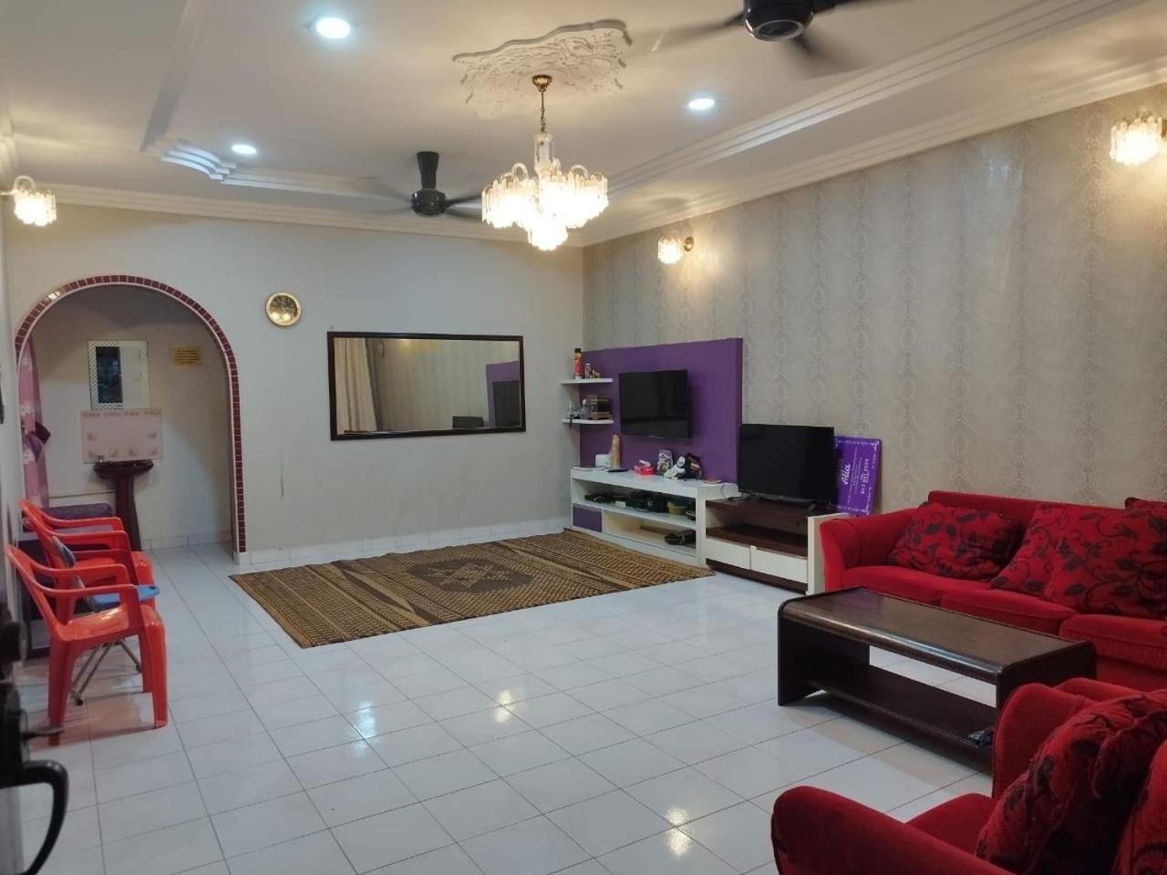 Homestay Alia photo 3