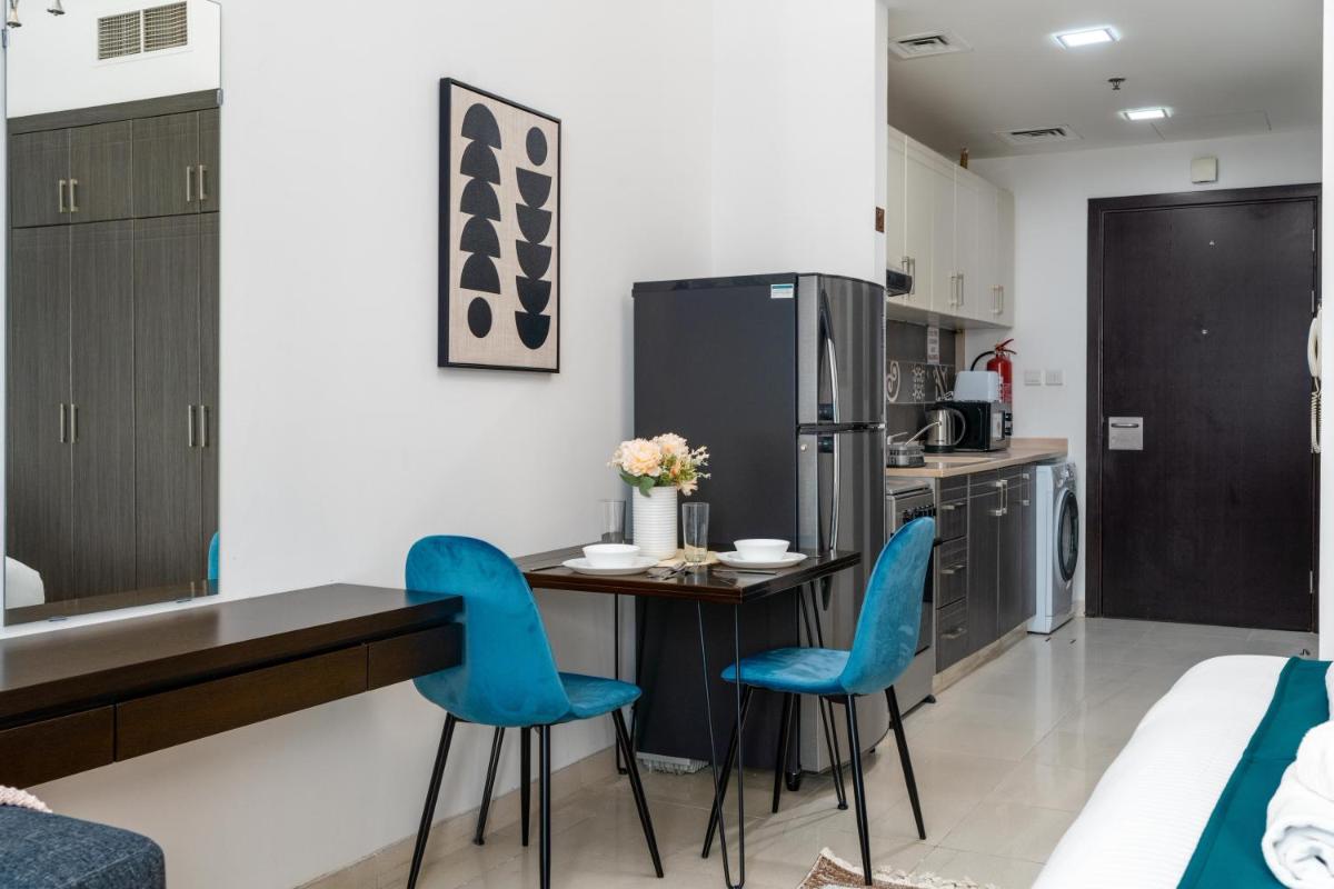 Vacay Lettings - Studio in Silicon Oasis