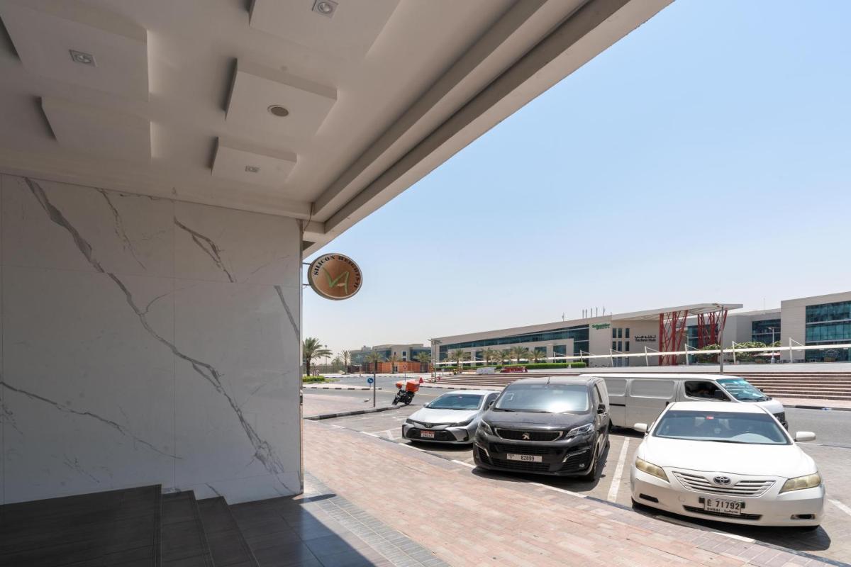 Vacay Lettings - Studio in Silicon Oasis