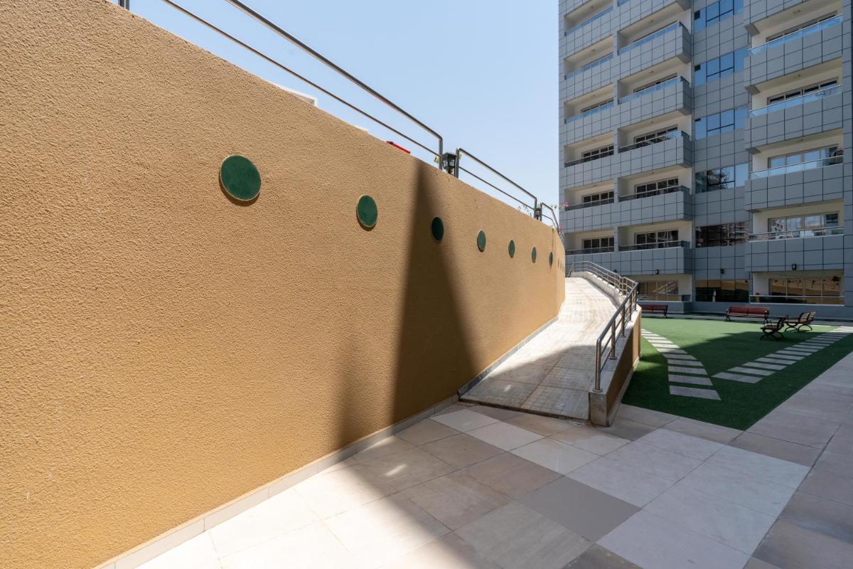 Vacay Lettings - Studio in Silicon Oasis