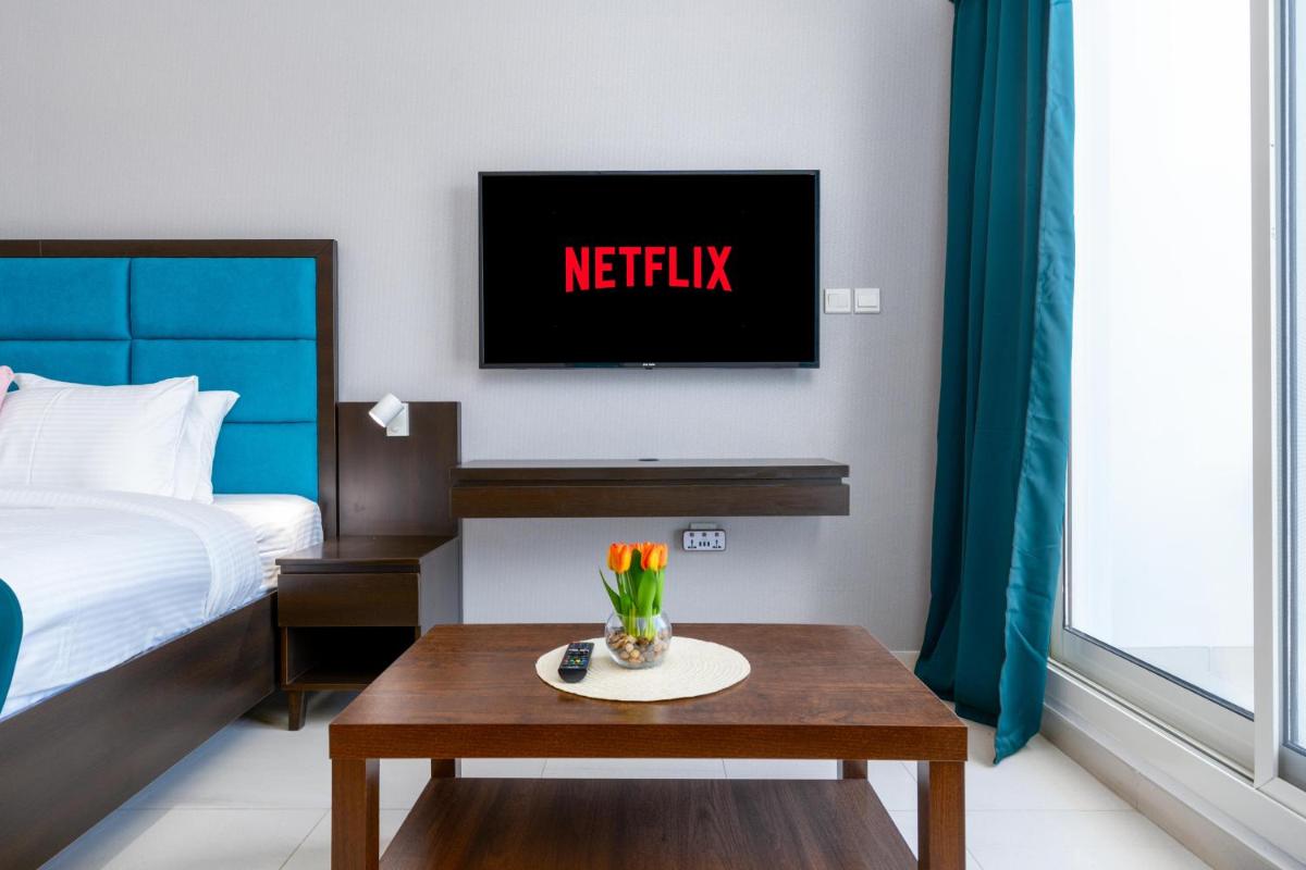 Vacay Lettings - Studio in Silicon Oasis