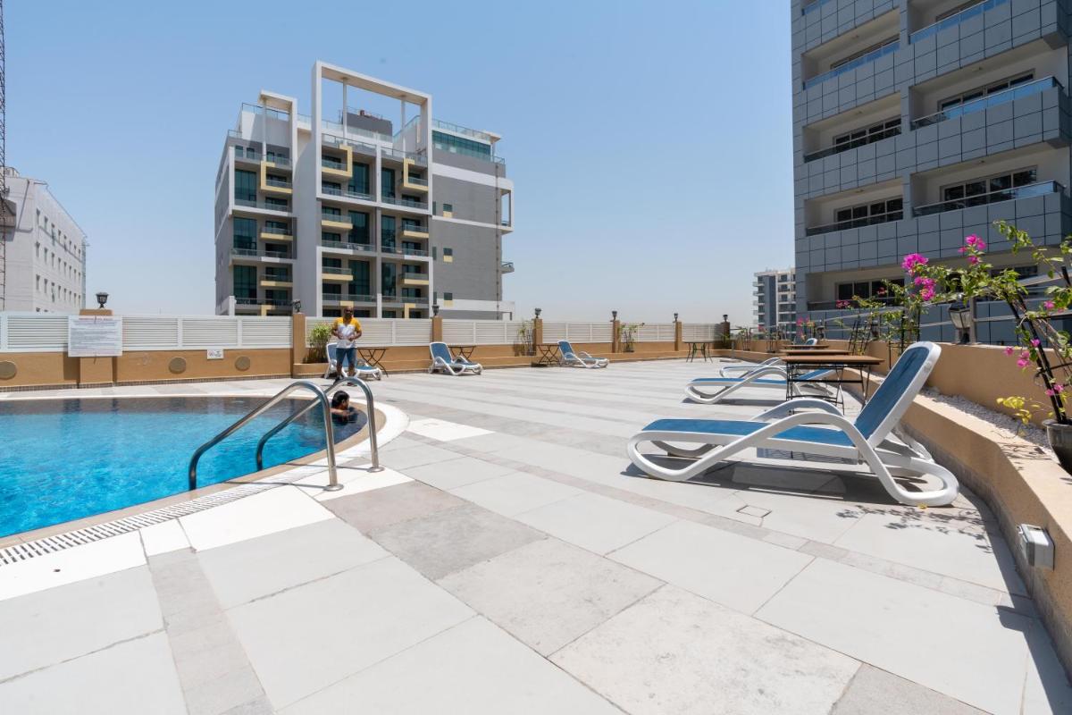 Vacay Lettings - Studio in Silicon Oasis