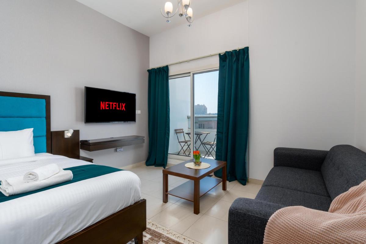 Vacay Lettings - Studio in Silicon Oasis