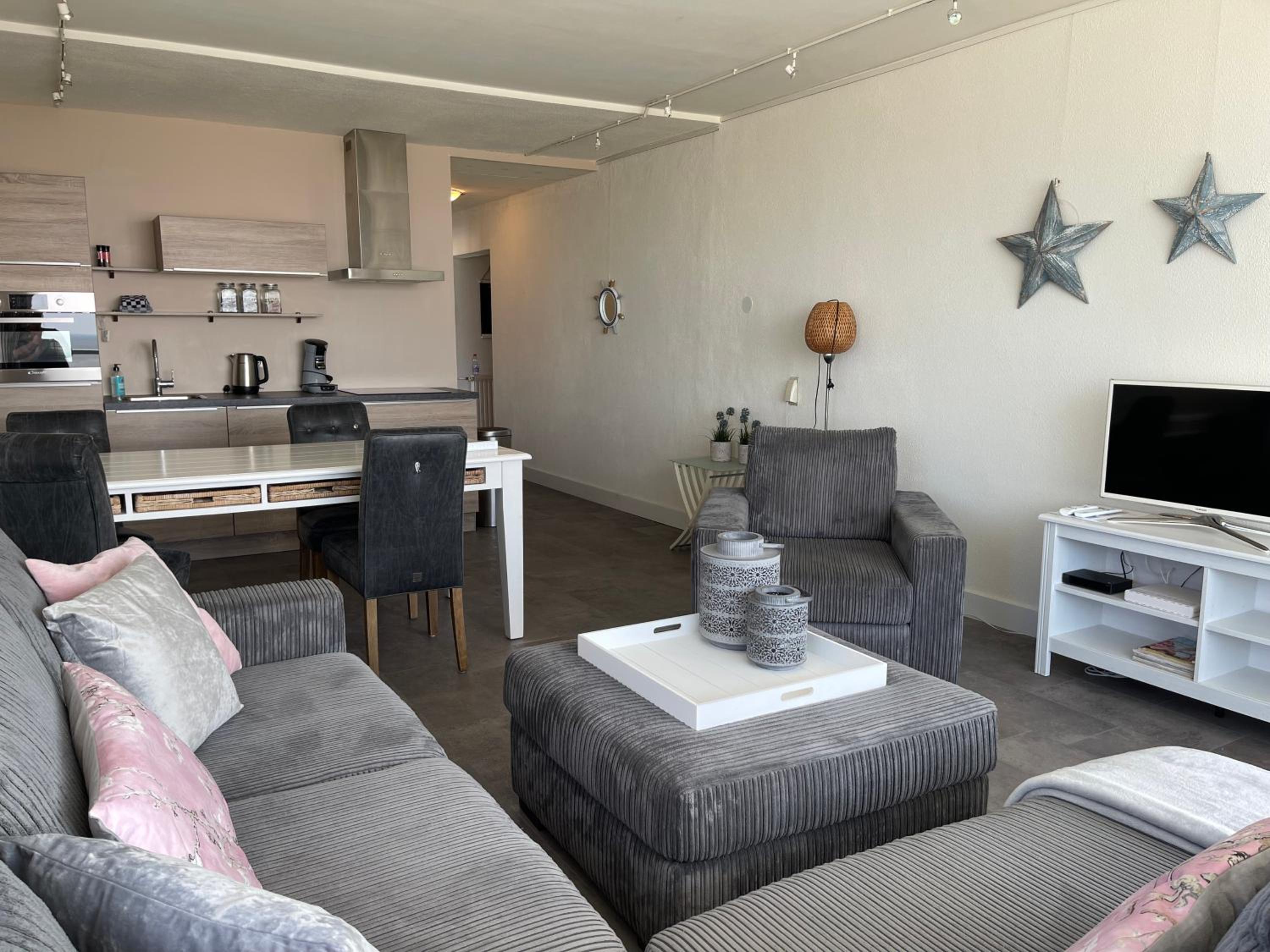 Dreamview Apartment view 2