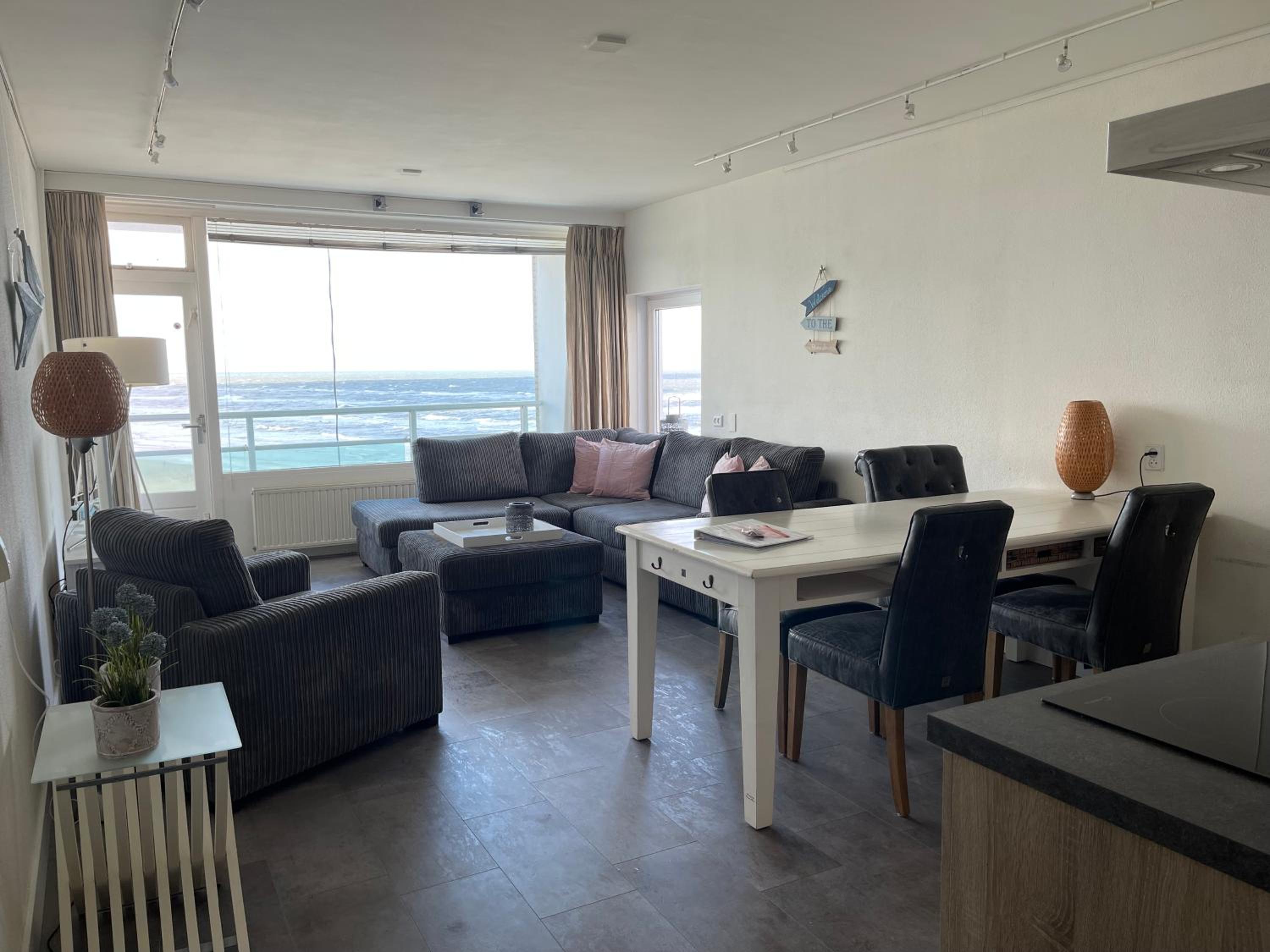 Dreamview Apartment view 3