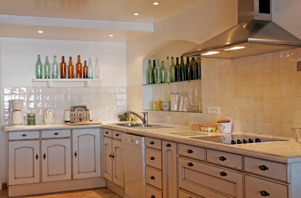 Private beach villa, sea view - Théoule sur mer - by feelluxuryholidays