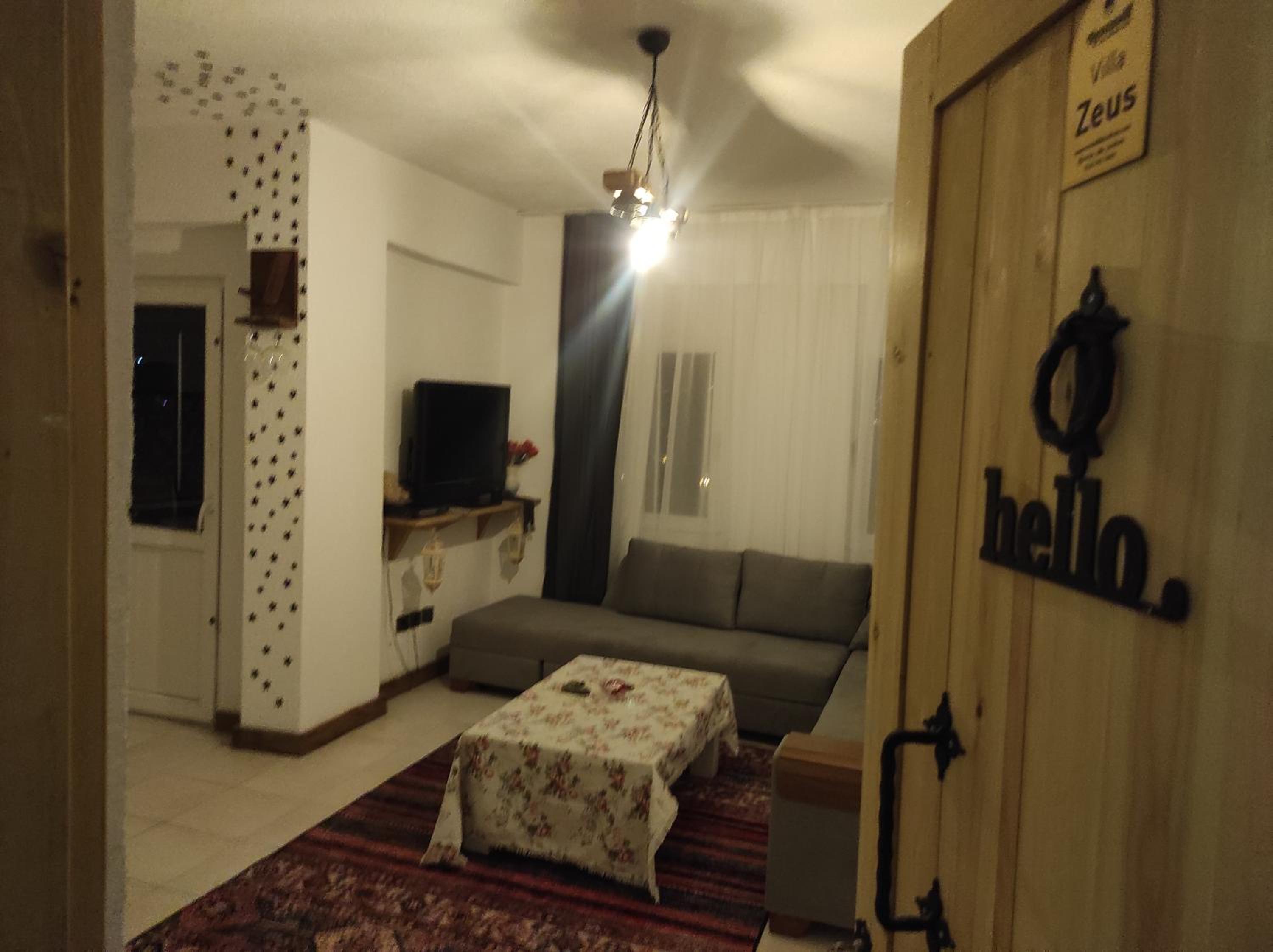 Rentavill Villa Zeus