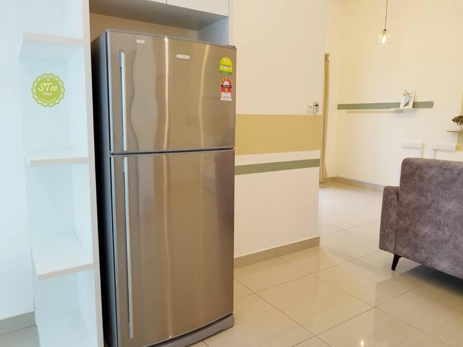 Oscar 4 pax- Mount Austin-Netflix -Ikea Toppen-Jusco