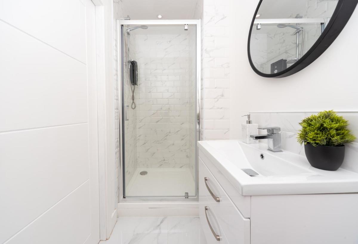 Kings Lynn Vacations - Beautiful Apartments in Kings Lynn Town Centre - Property Image 5