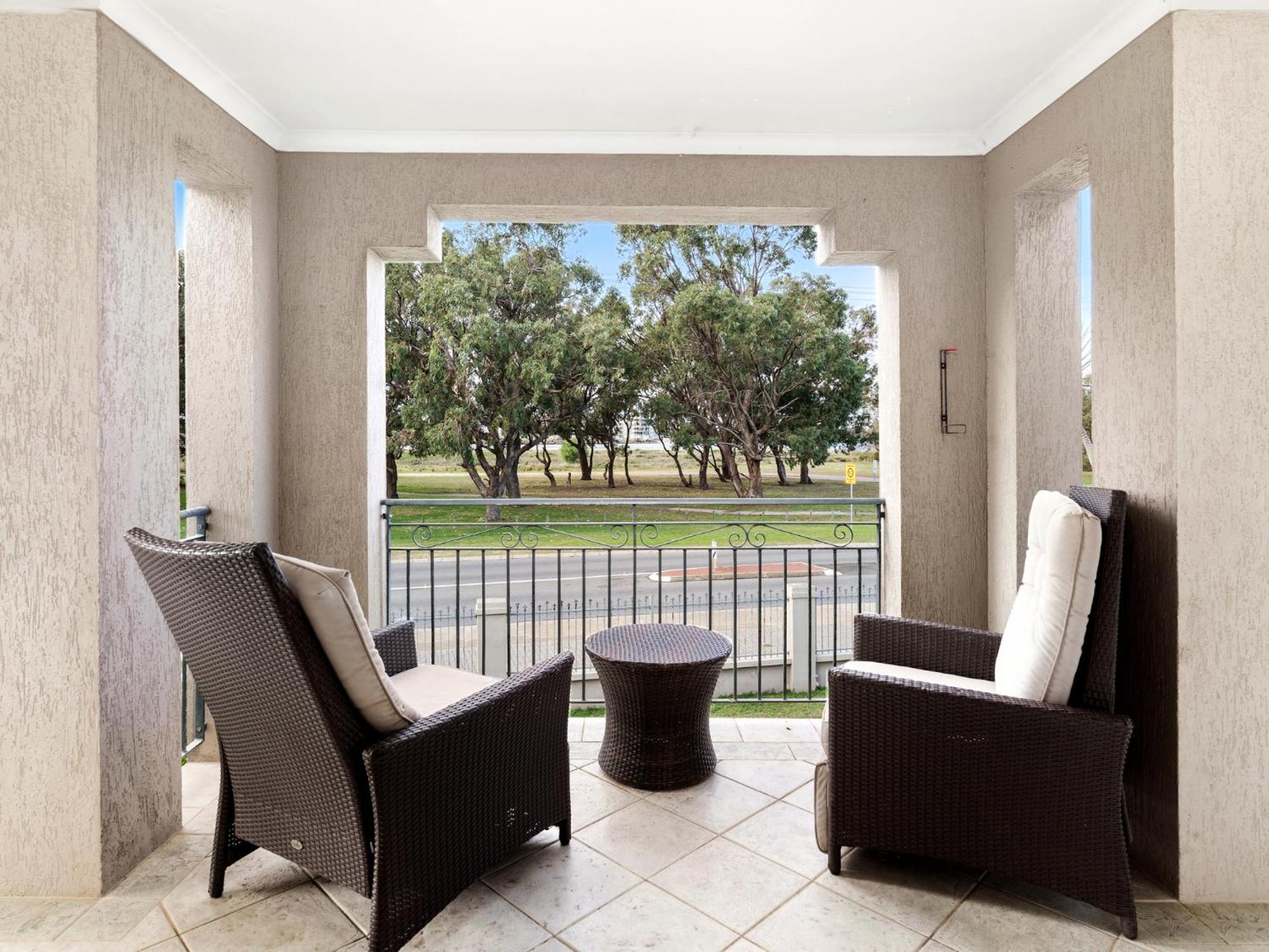 Aqua La Vista Mandurah